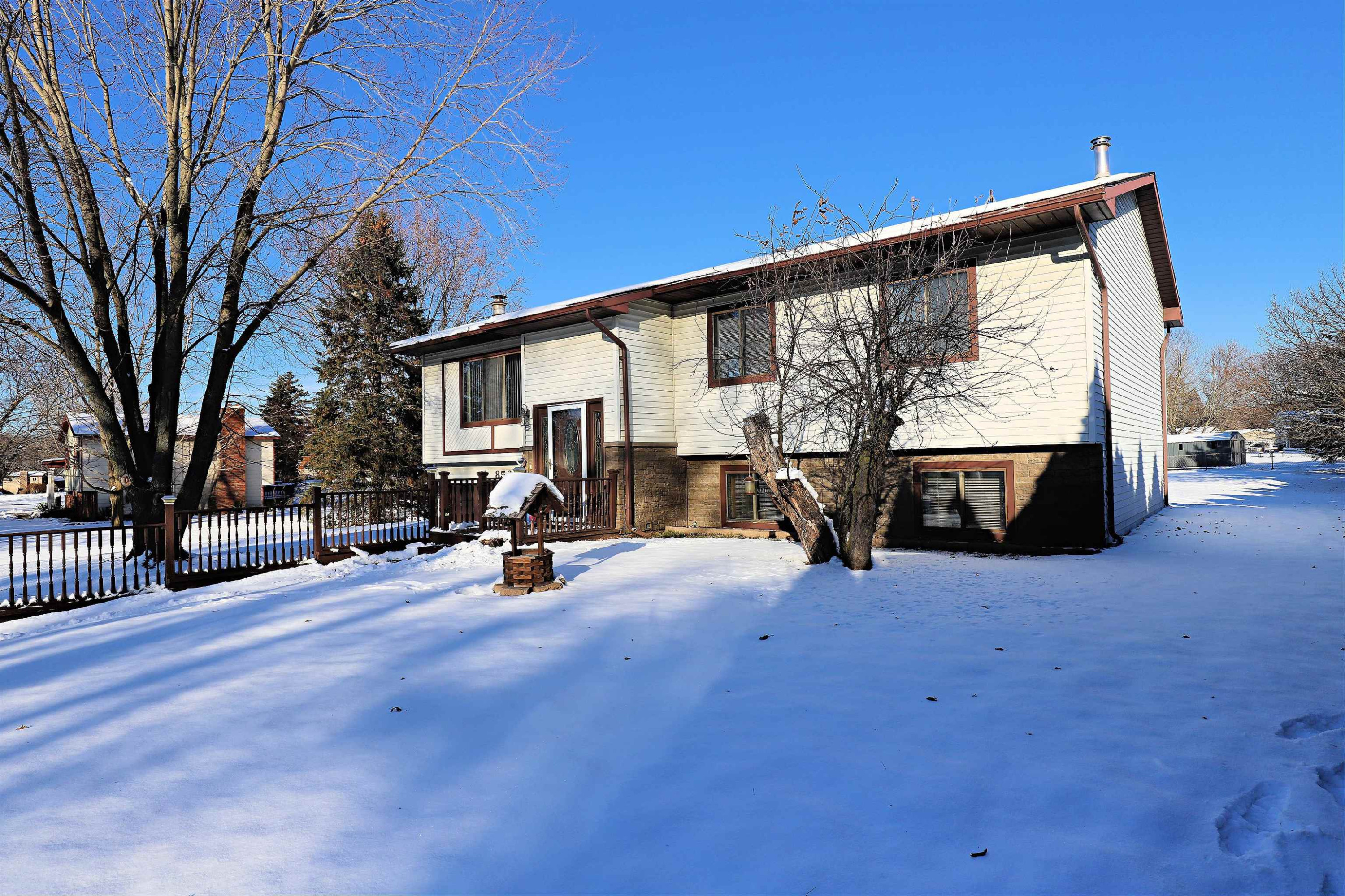 8522 Tim Tam Trail, Flushing, MI 48433 — Photo 36