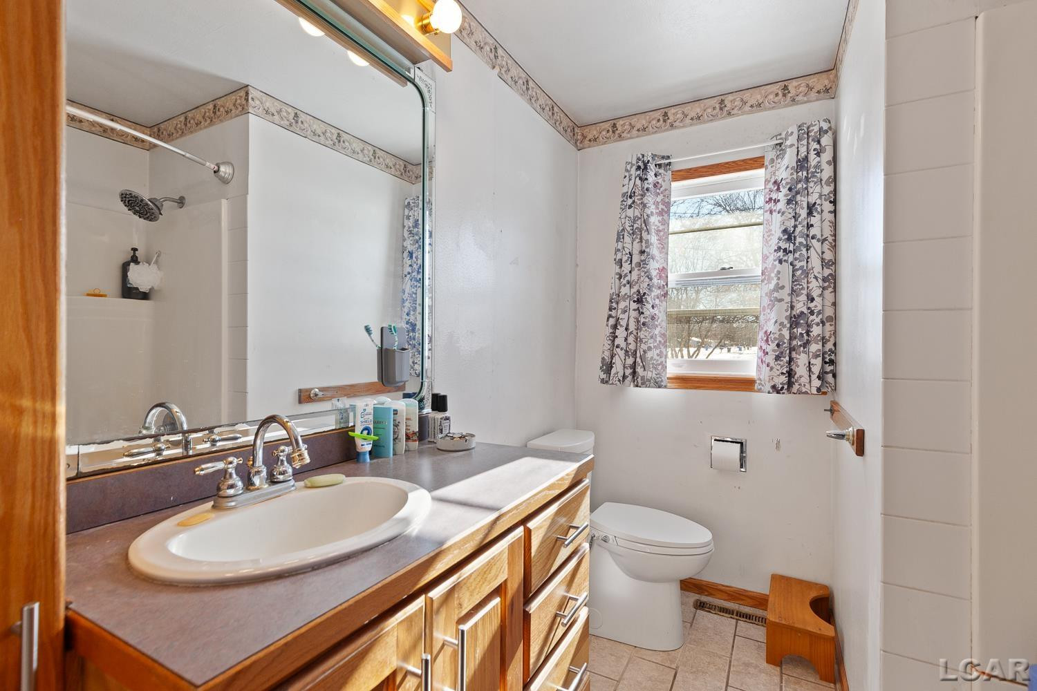 1464 Mardan Drive, Adrian, MI 49221 — Photo 20