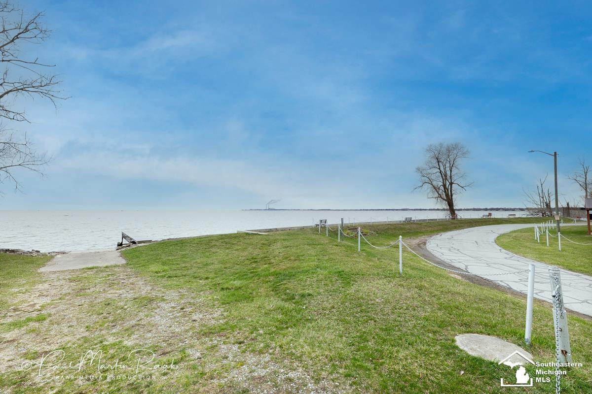 4450 Sycamore Road, Newport, MI 48166 — Photo 15