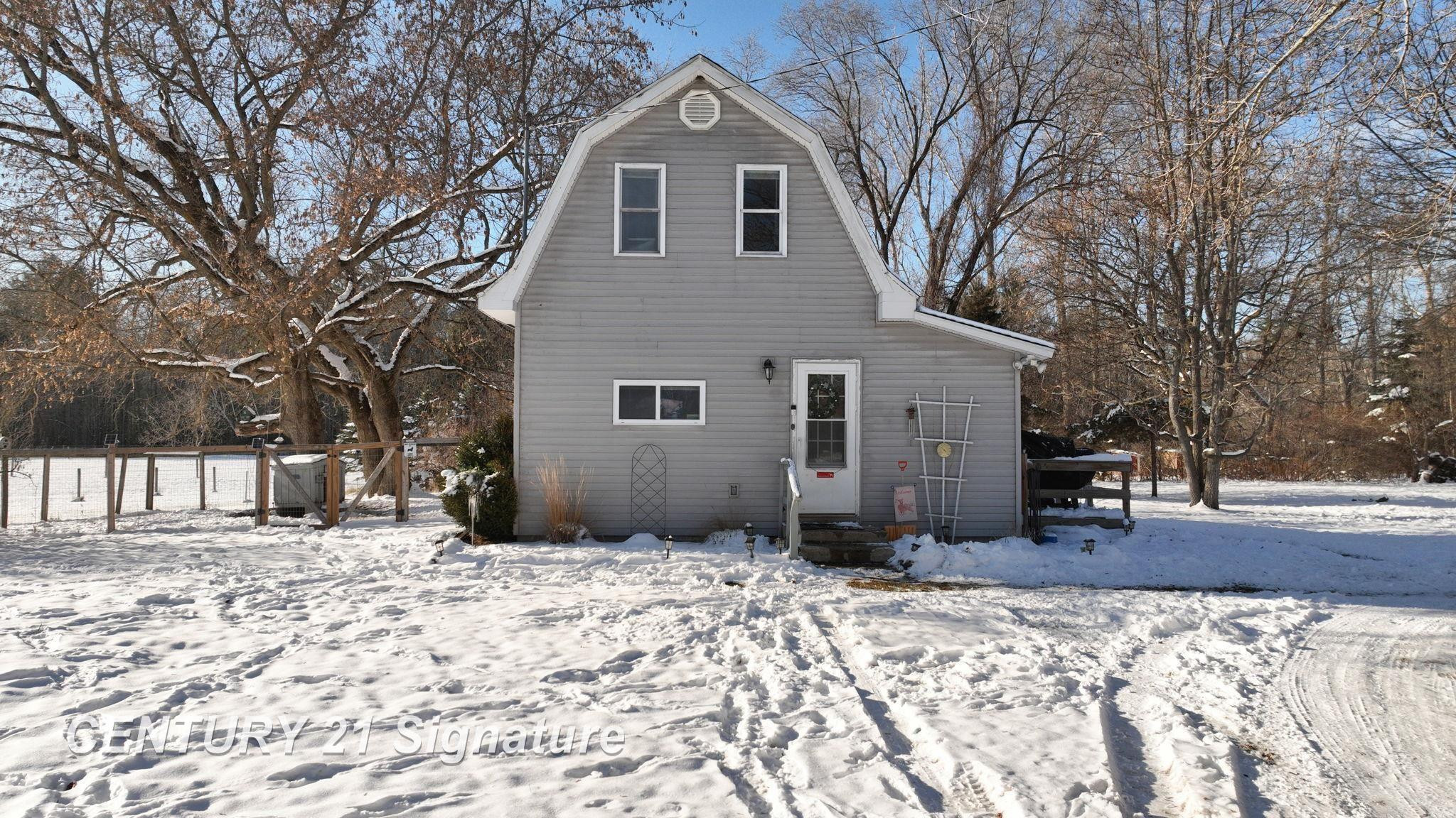 6721 N Neiner Road, Beaverton, MI 48612 — Photo 2