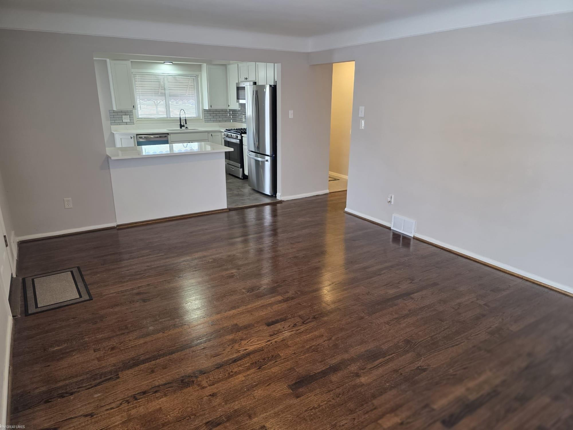 18595 Stephens Drive, Eastpointe, MI 48021 — Photo 15