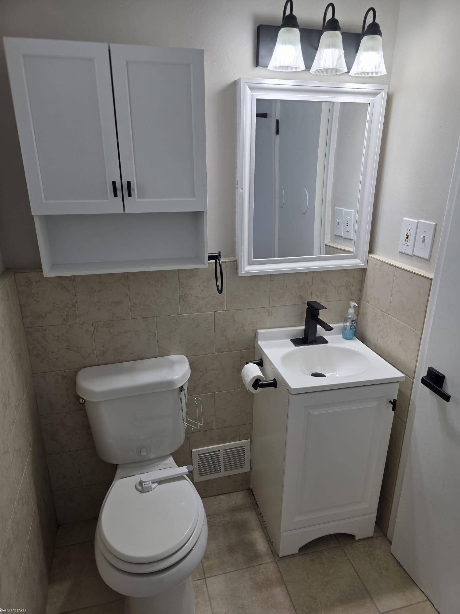 18595 Stephens Drive, Eastpointe, MI 48021 — Photo 19