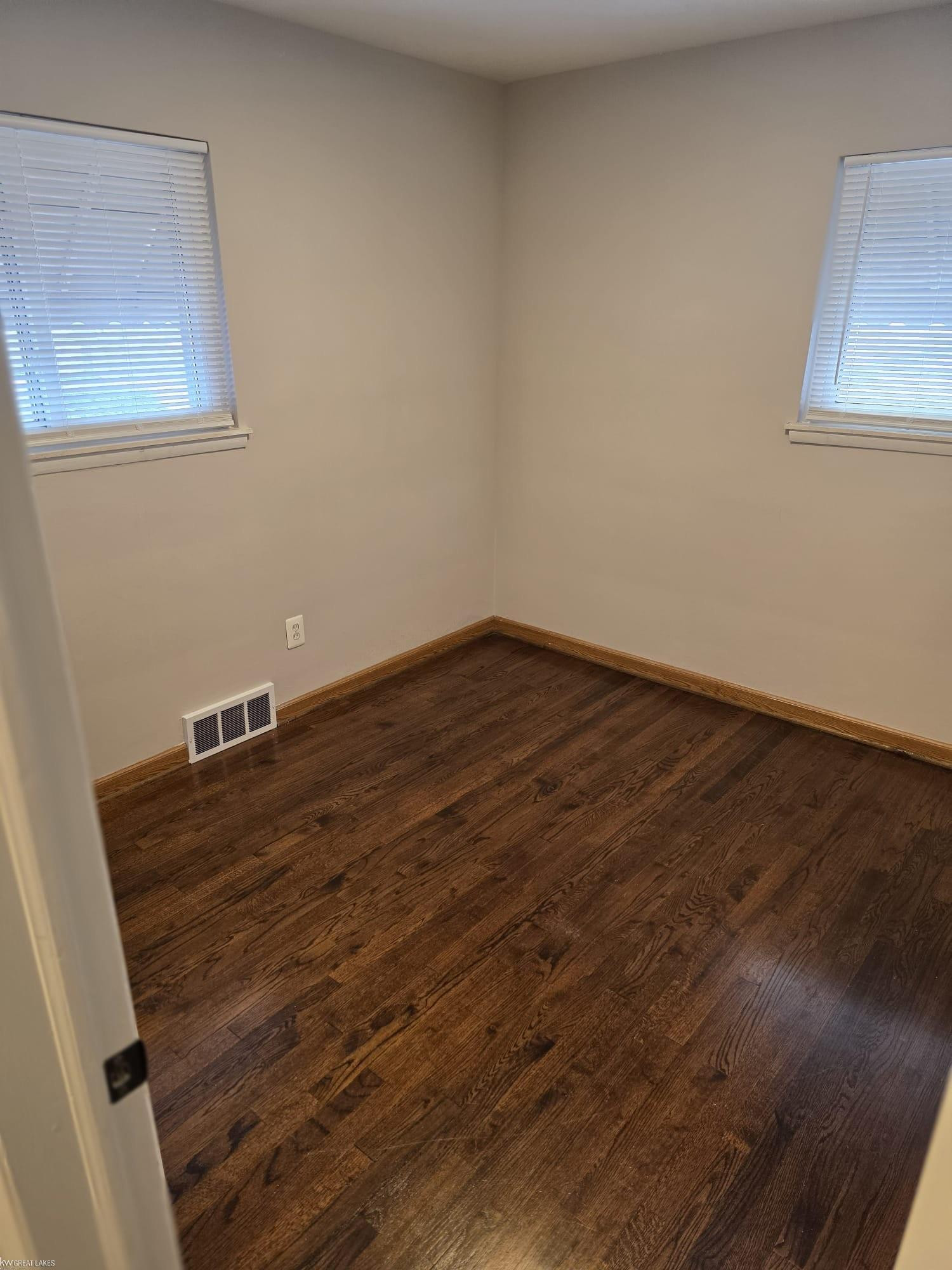 18595 Stephens Drive, Eastpointe, MI 48021 — Photo 22