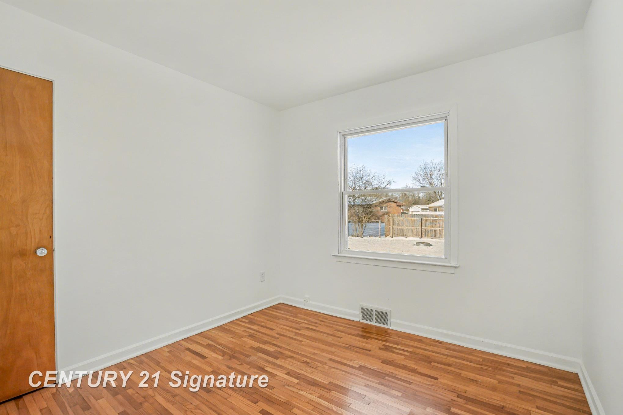 3365 Bobendick Street, Saginaw, MI 48604 — Photo 9