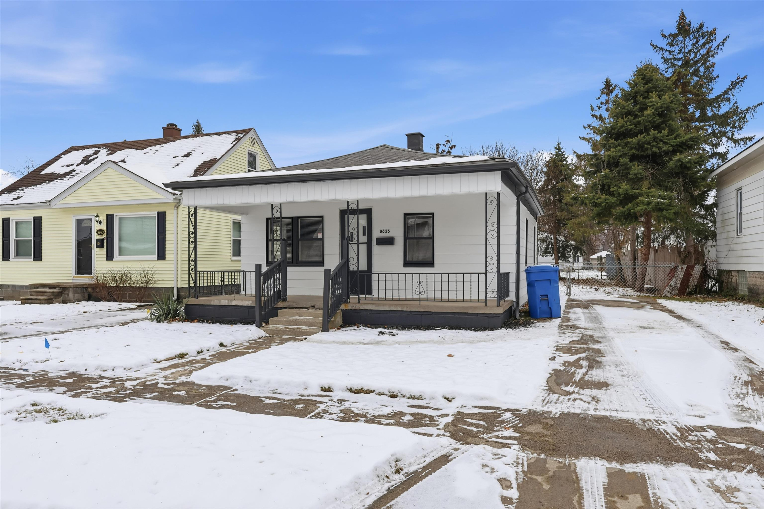 8636 Lozier Avenue, Warren, MI 48089 — front exterior