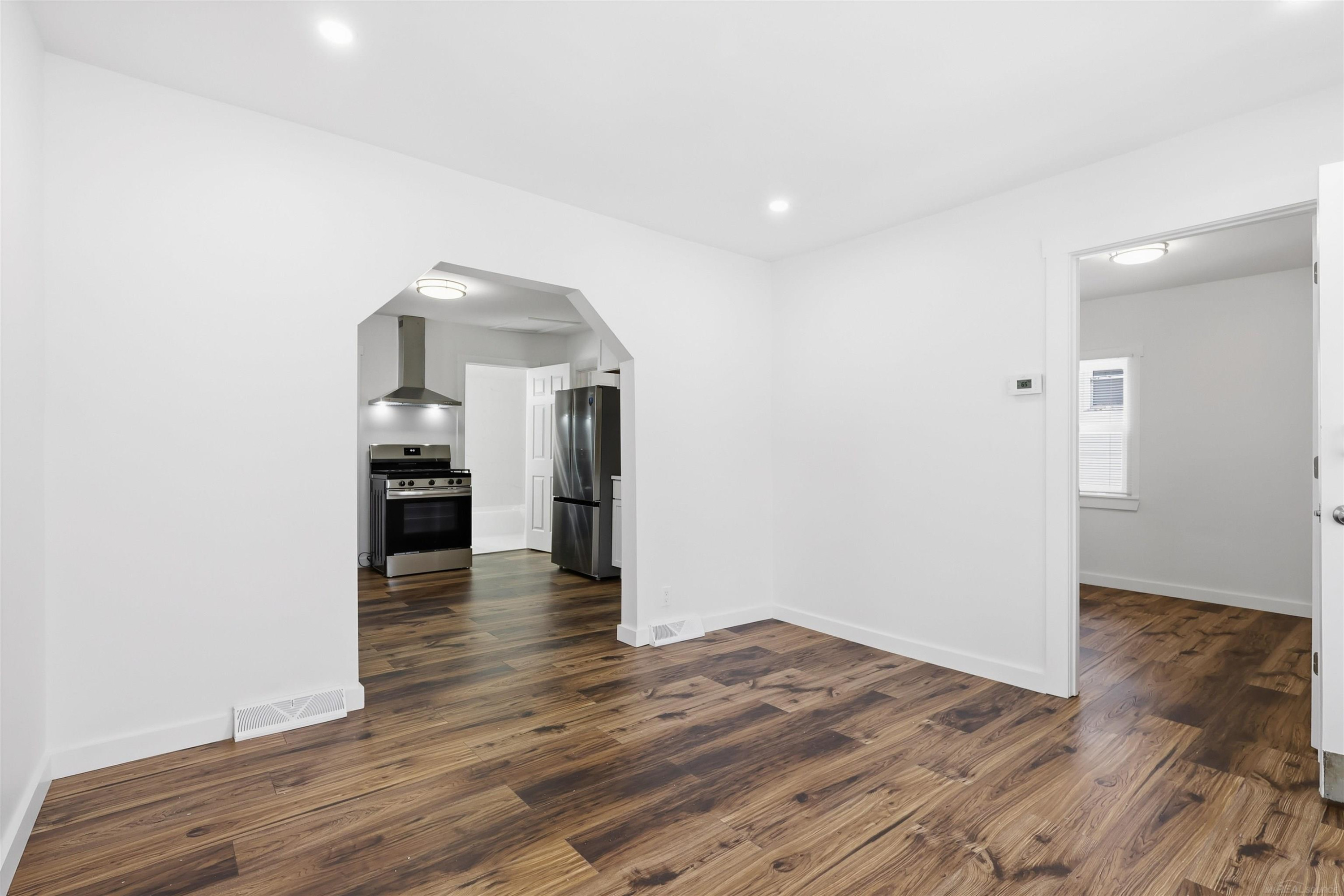 8636 Lozier Avenue, Warren, MI 48089 — Photo 6