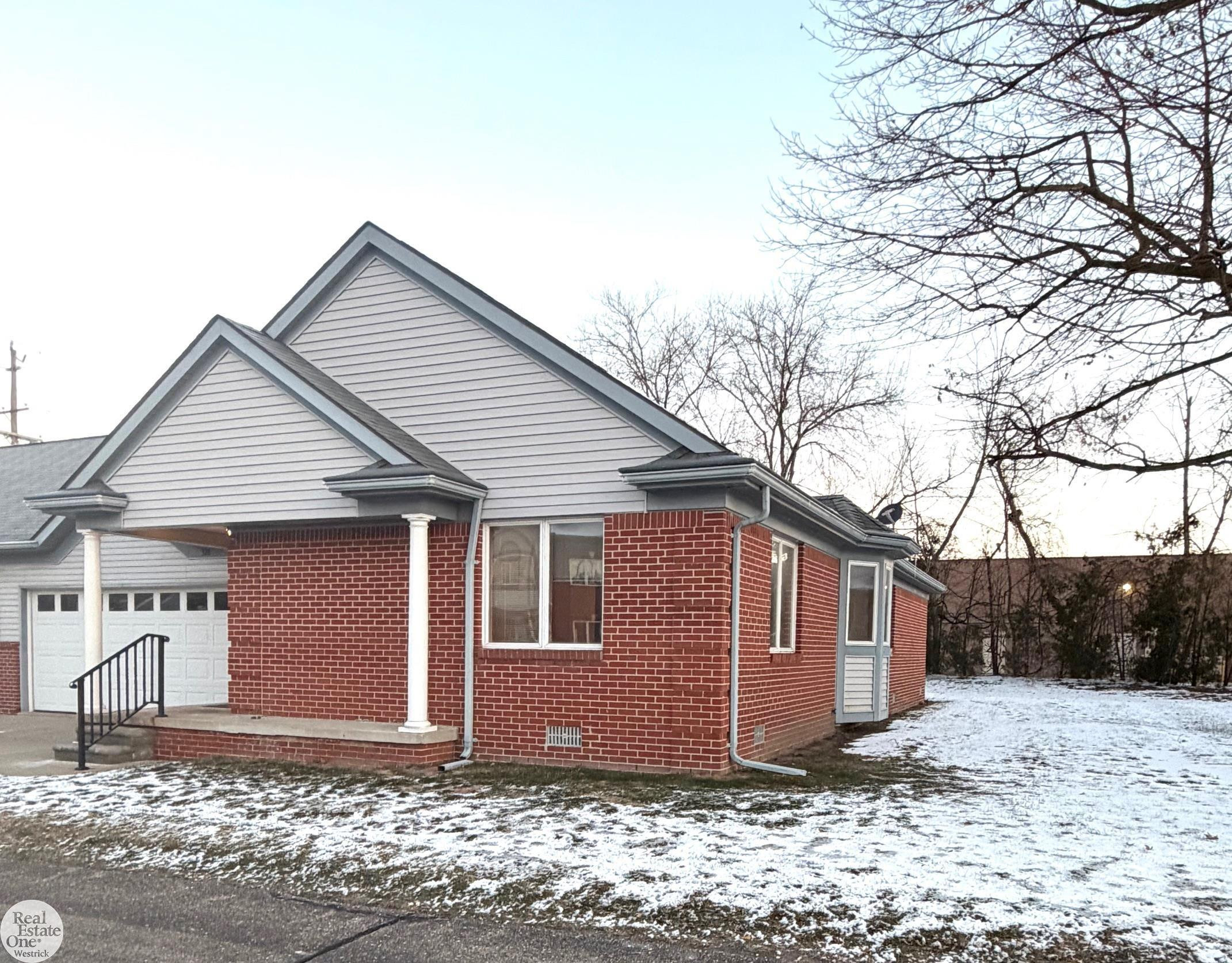 326 Heritage Way, Algonac, MI 48001 — Photo 29