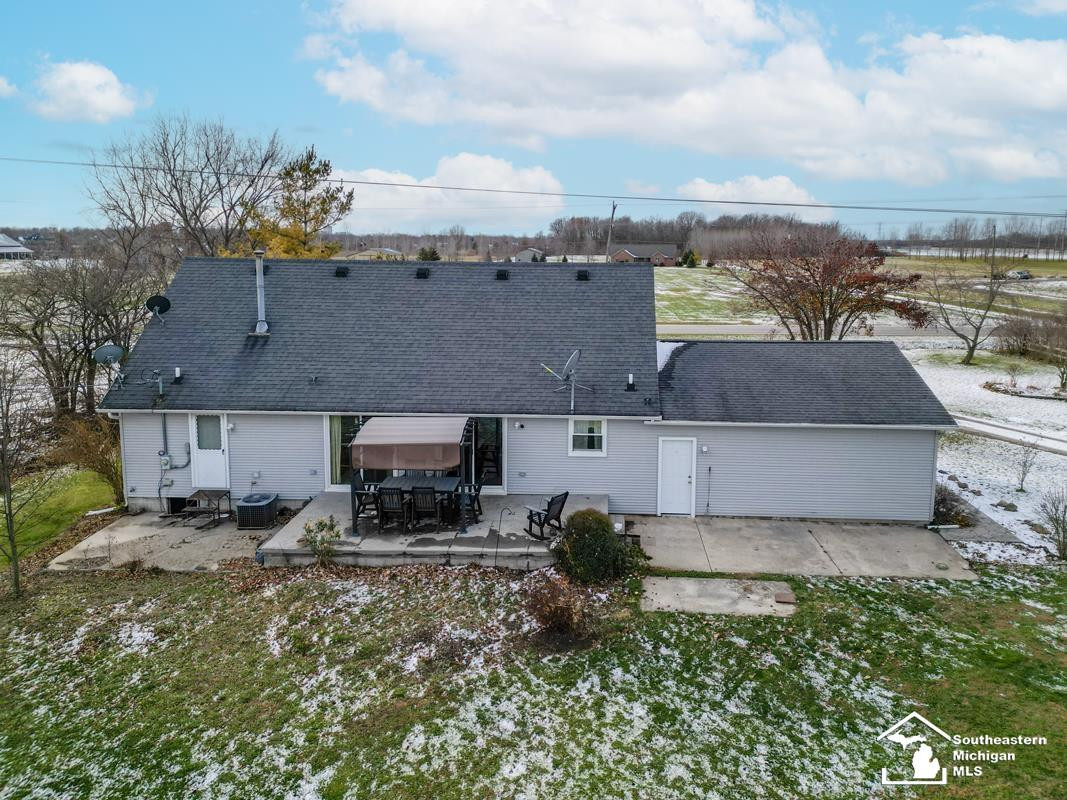 6156 WILLIAMS Road, Newport, MI 48166 — Photo 4