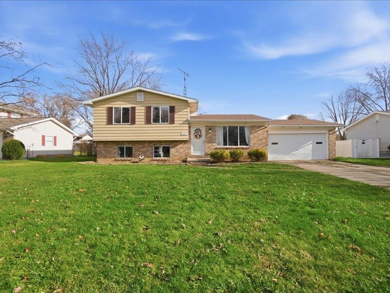 4341 Staunton Drive, Swartz Creek, MI 48473 — front exterior