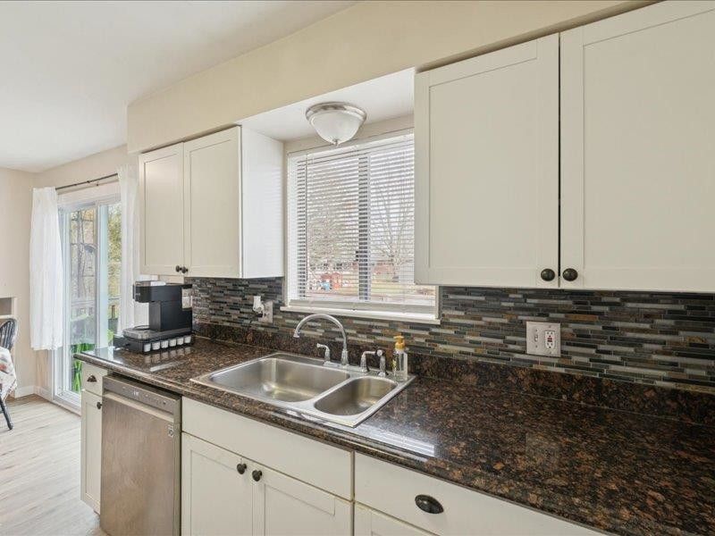 4341 Staunton Drive, Swartz Creek, MI 48473 — Photo 18