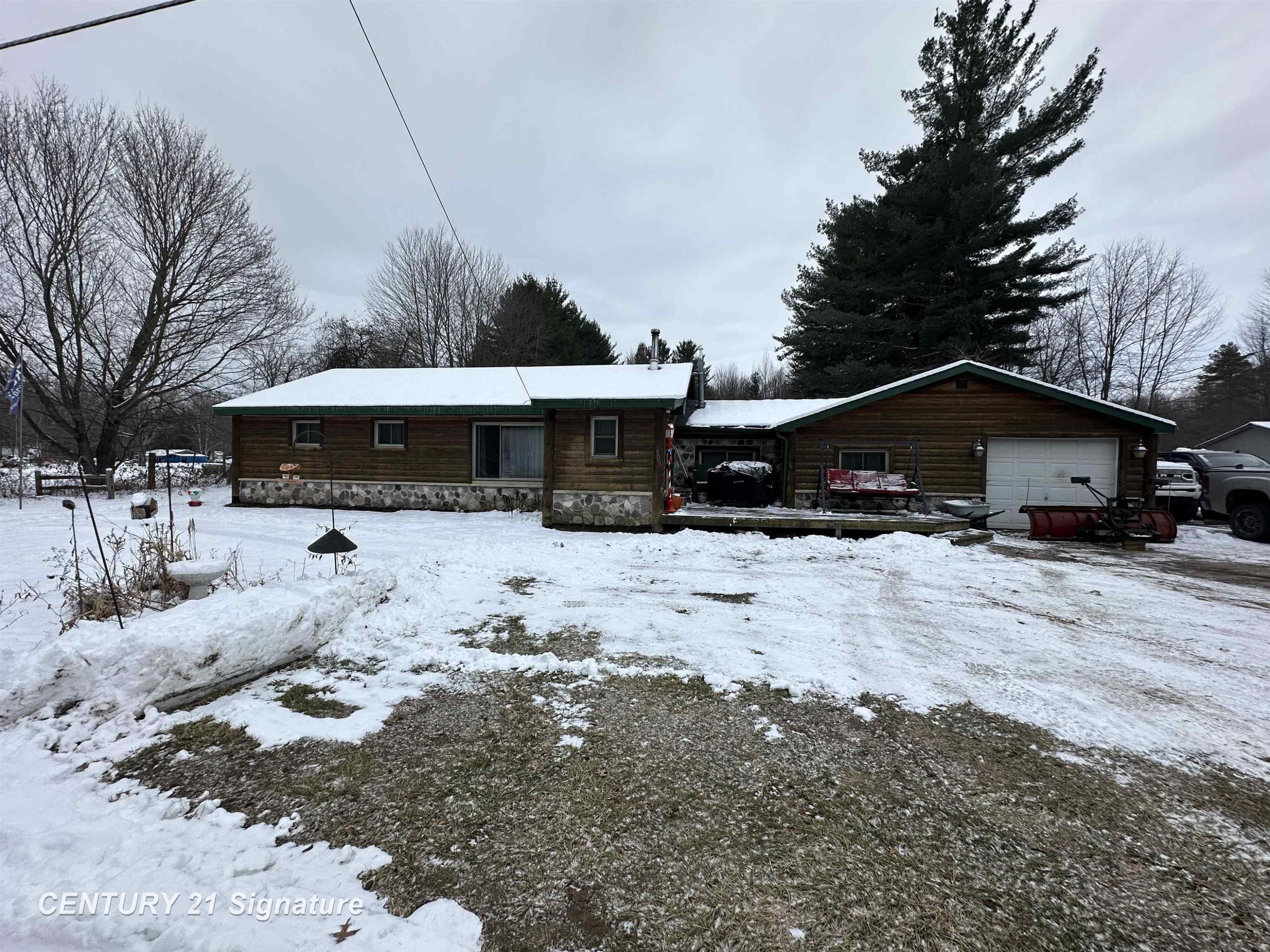 2245 W Burt Road, Burt, MI 48417 — front exterior