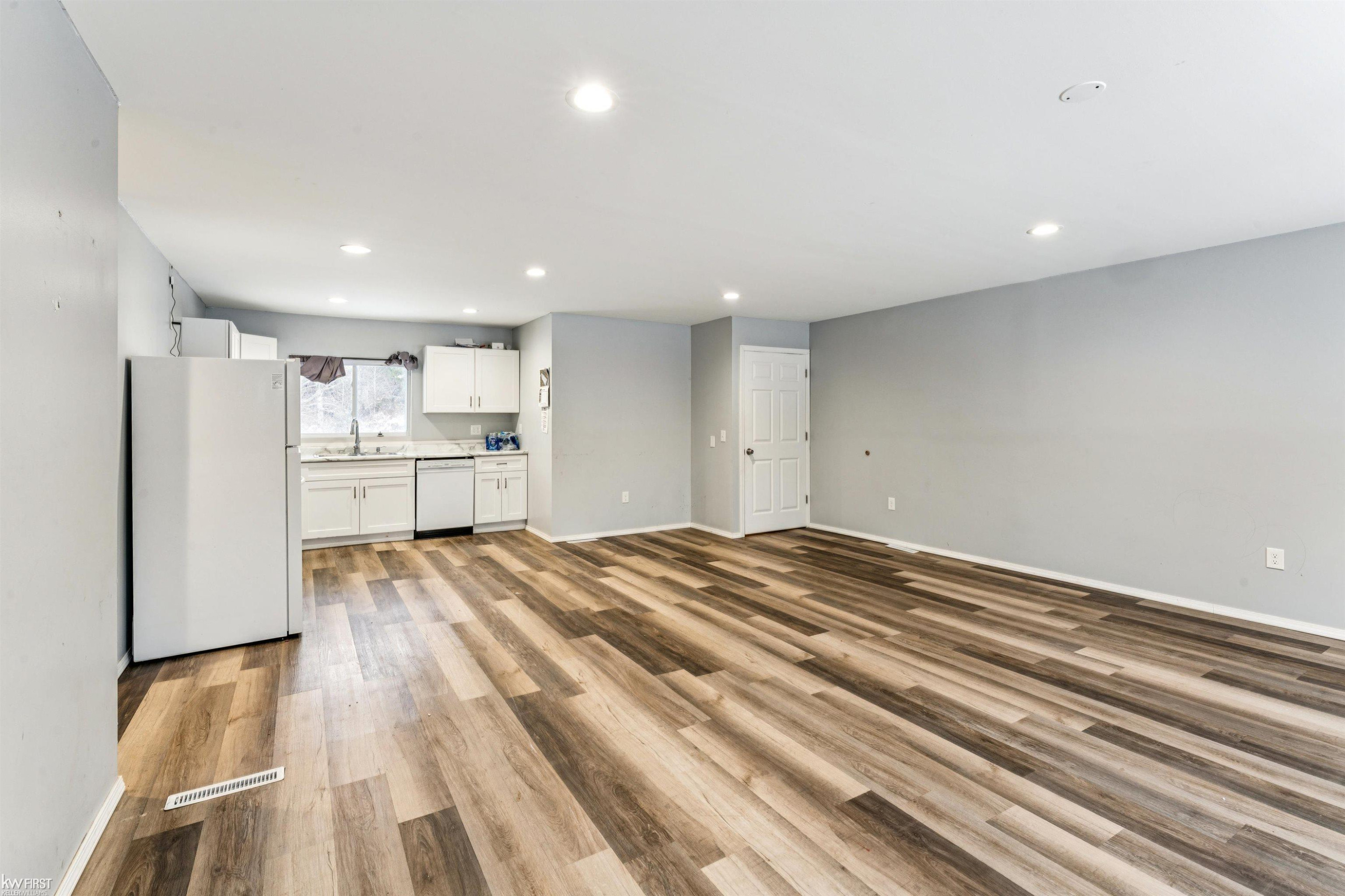 4875 S Sheridan Road, Millington, MI 48746 — Photo 5