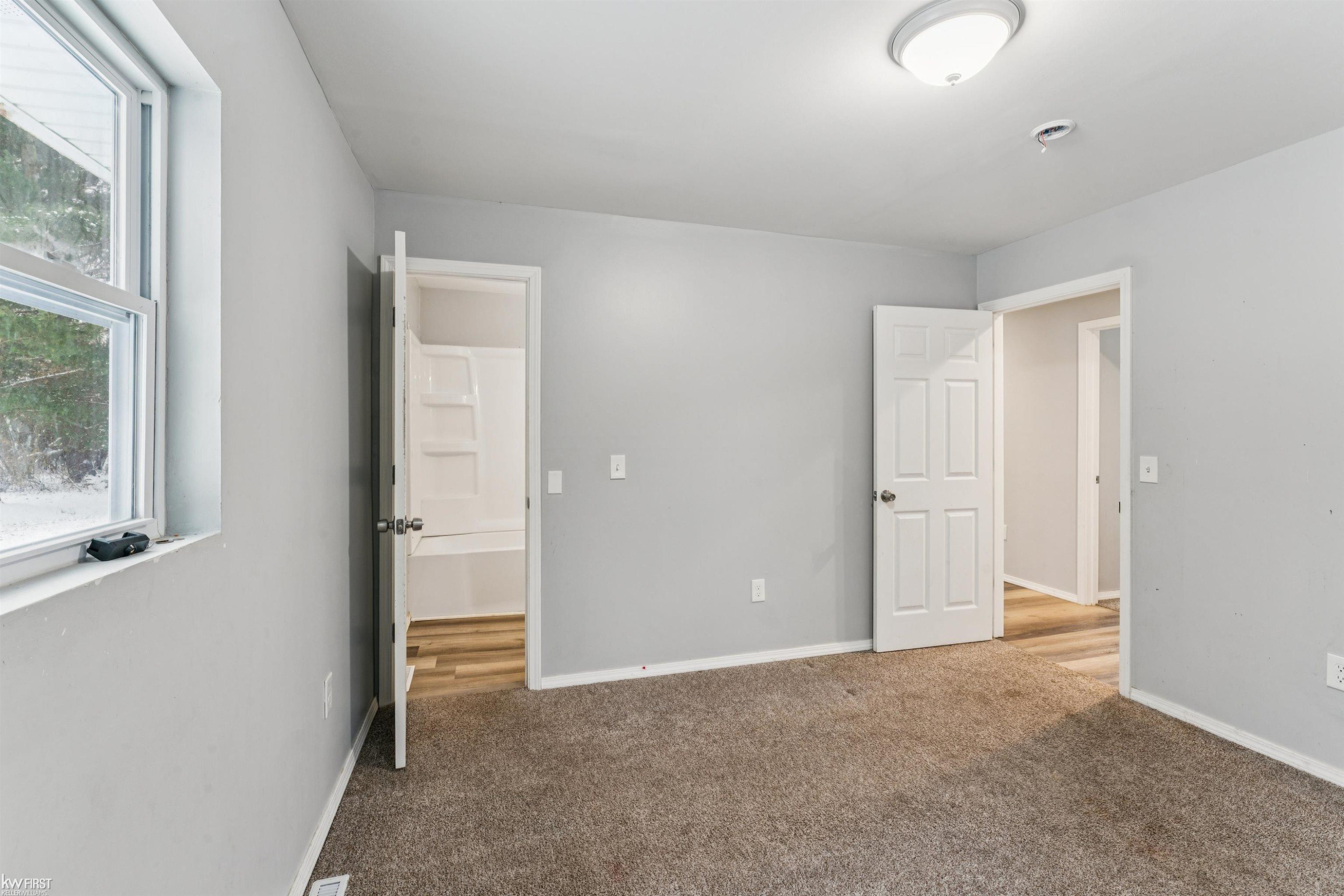 4875 S Sheridan Road, Millington, MI 48746 — Photo 9