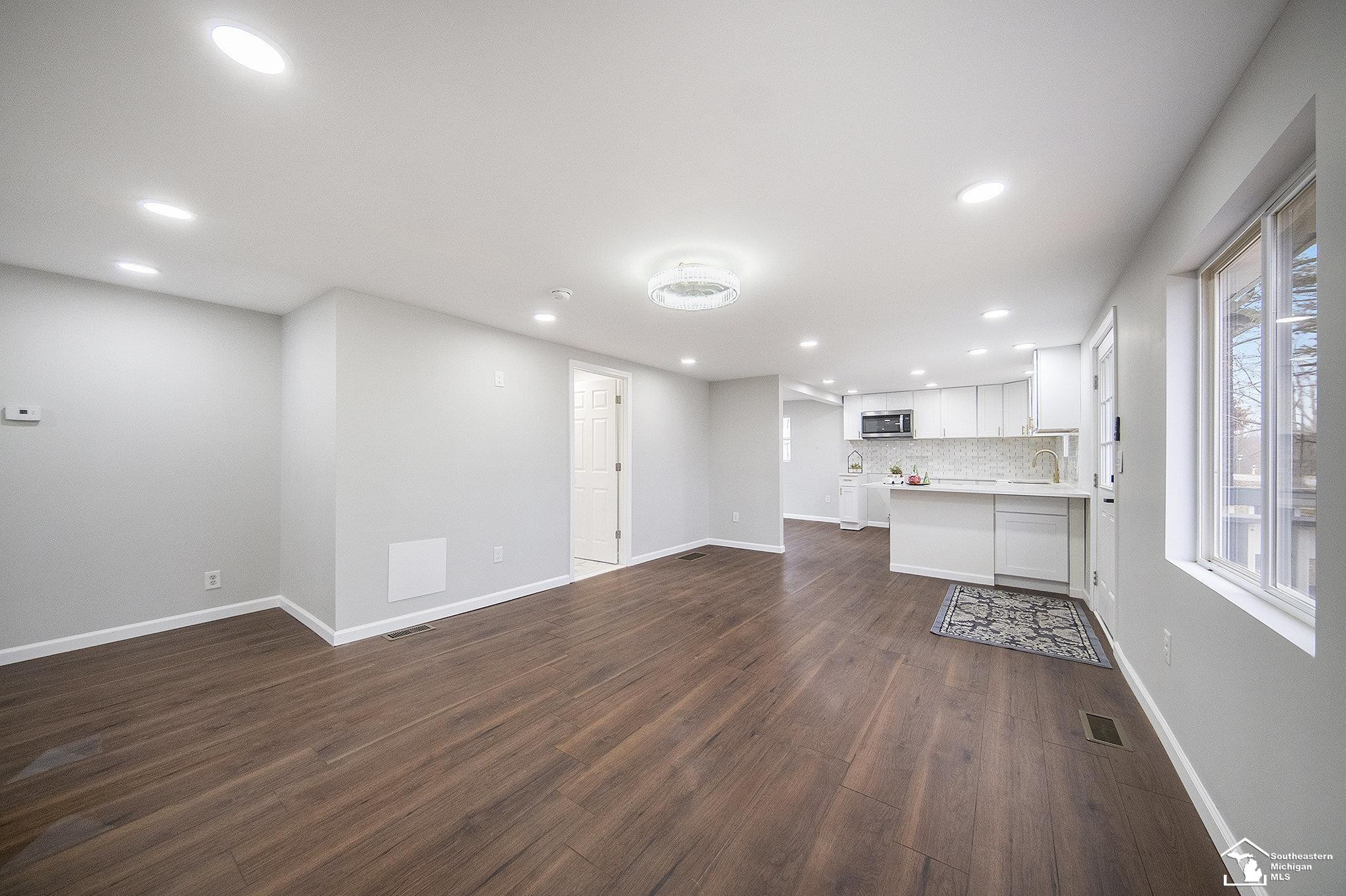 6465 N Adrian Highway, Tecumseh, MI 49286 — Photo 4