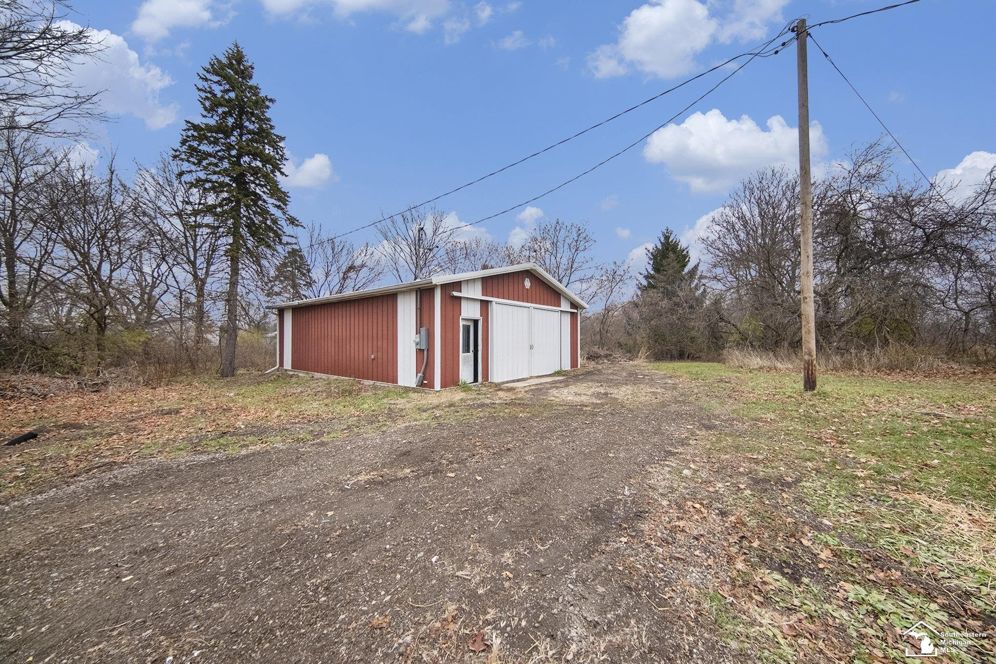6465 N Adrian Highway, Tecumseh, MI 49286 — Photo 27