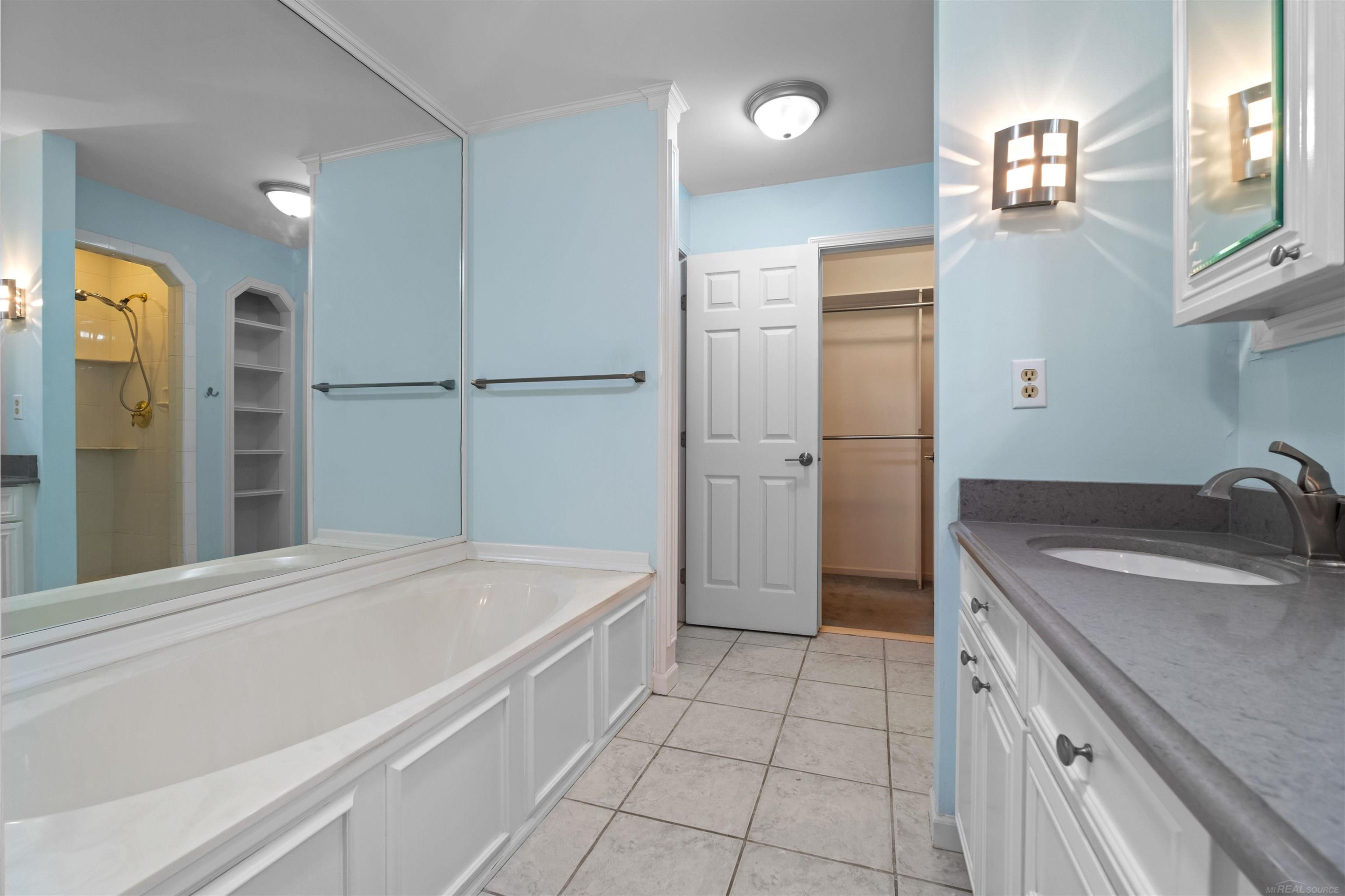 1003 Bedford Road, Grosse Pointe Park, MI 48230 — Photo 33