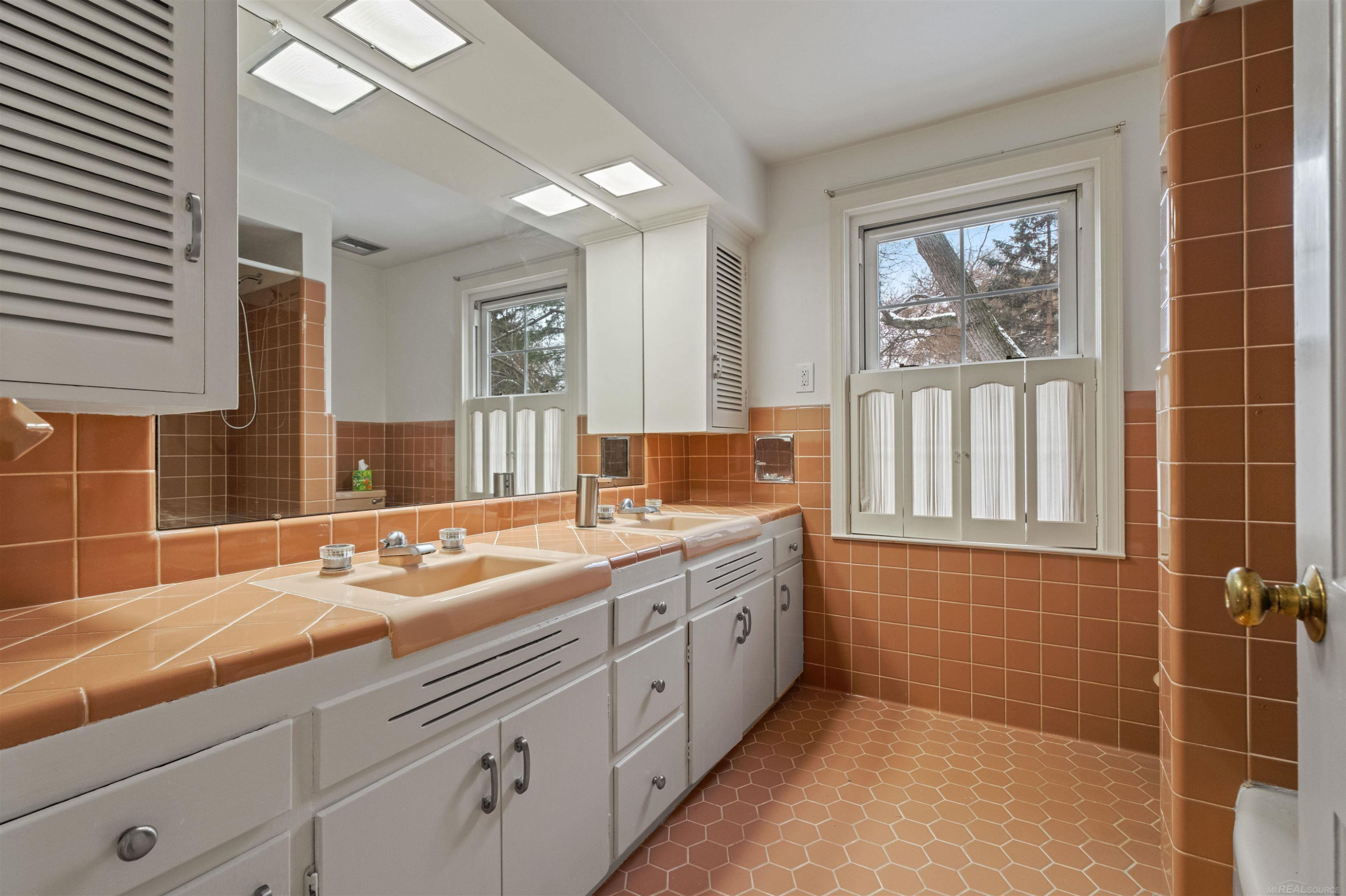 1003 Bedford Road, Grosse Pointe Park, MI 48230 — Photo 40