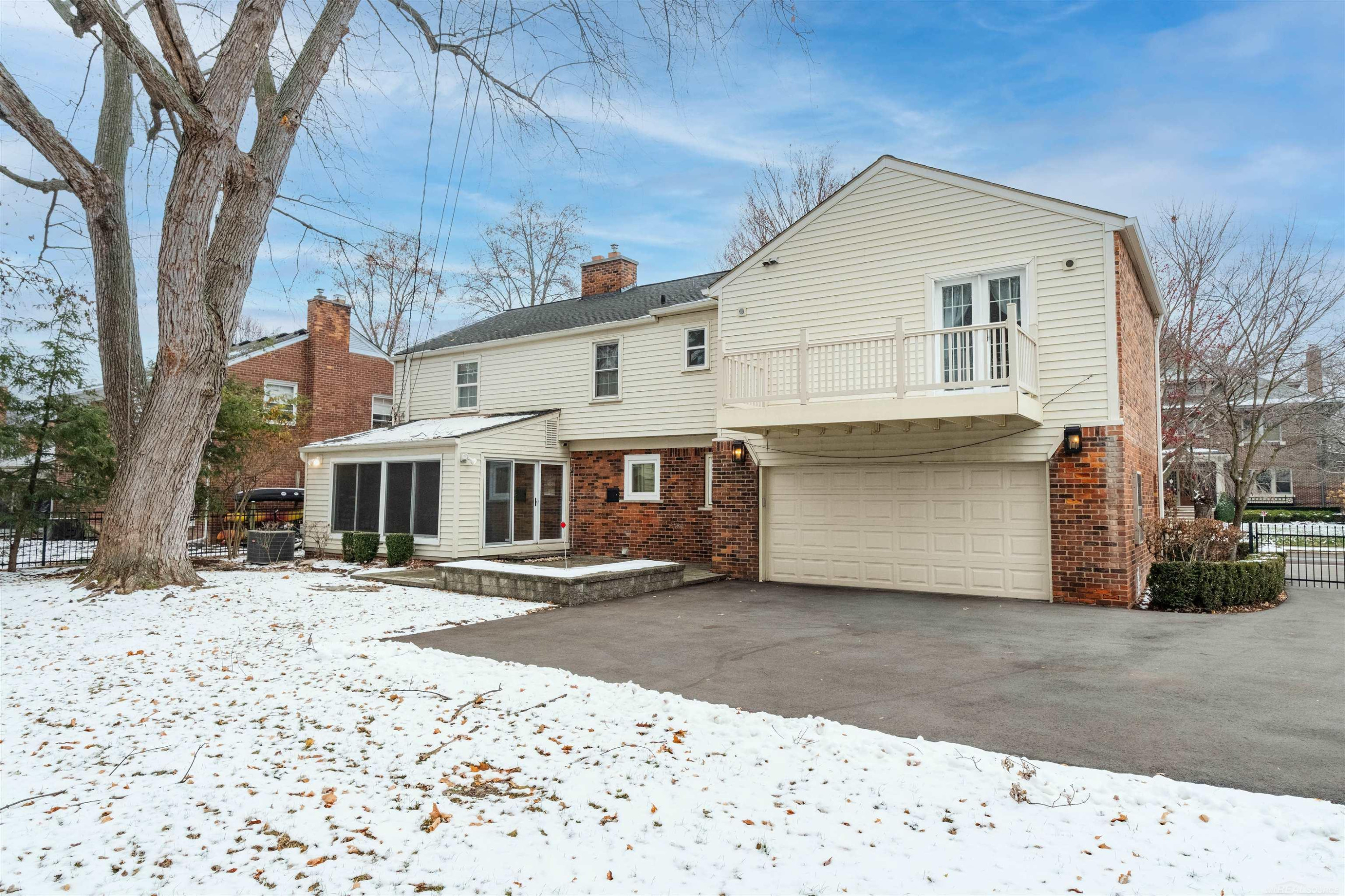 1003 Bedford Road, Grosse Pointe Park, MI 48230 — Photo 56