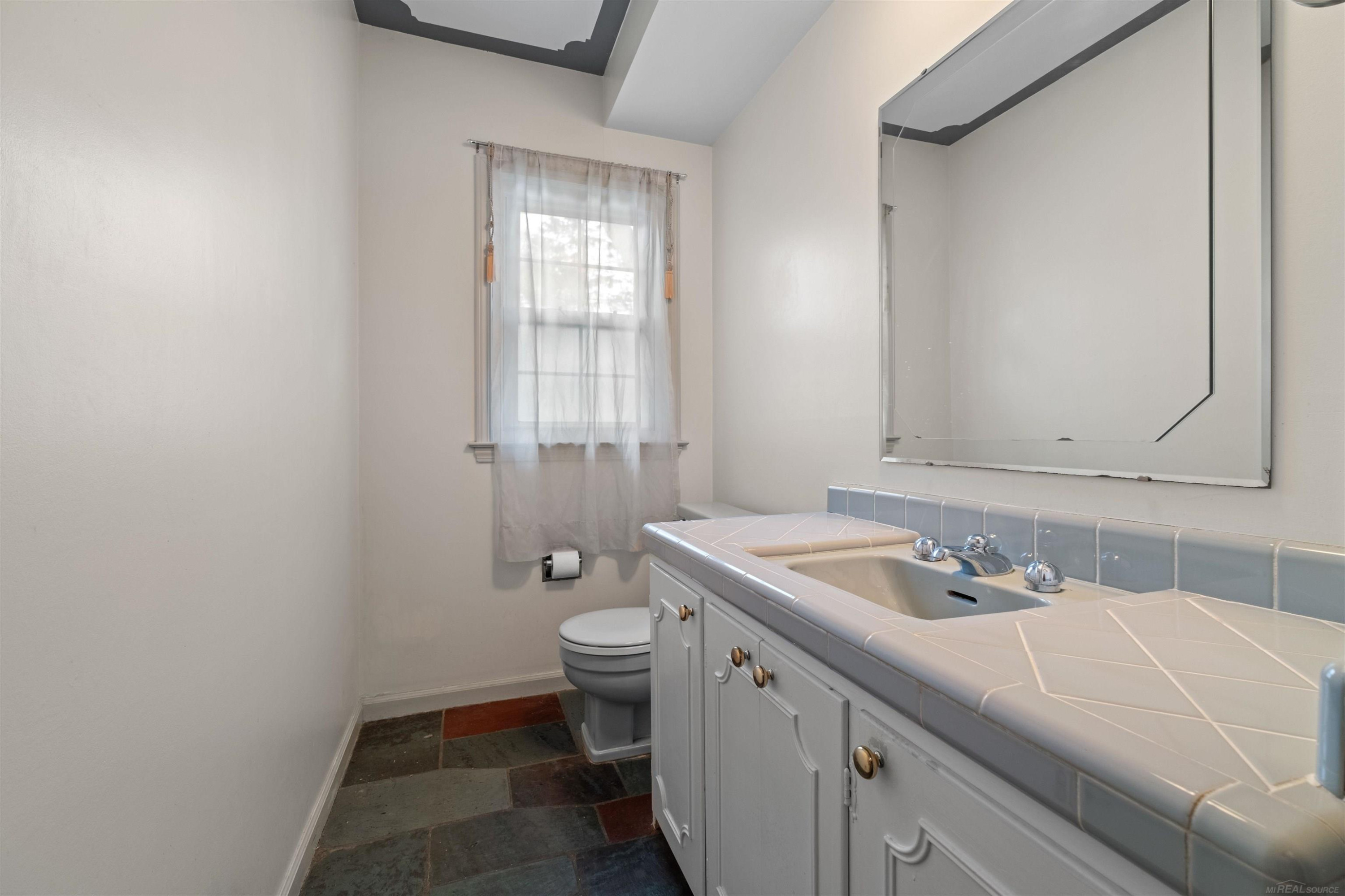 1003 Bedford Road, Grosse Pointe Park, MI 48230 — Photo 25