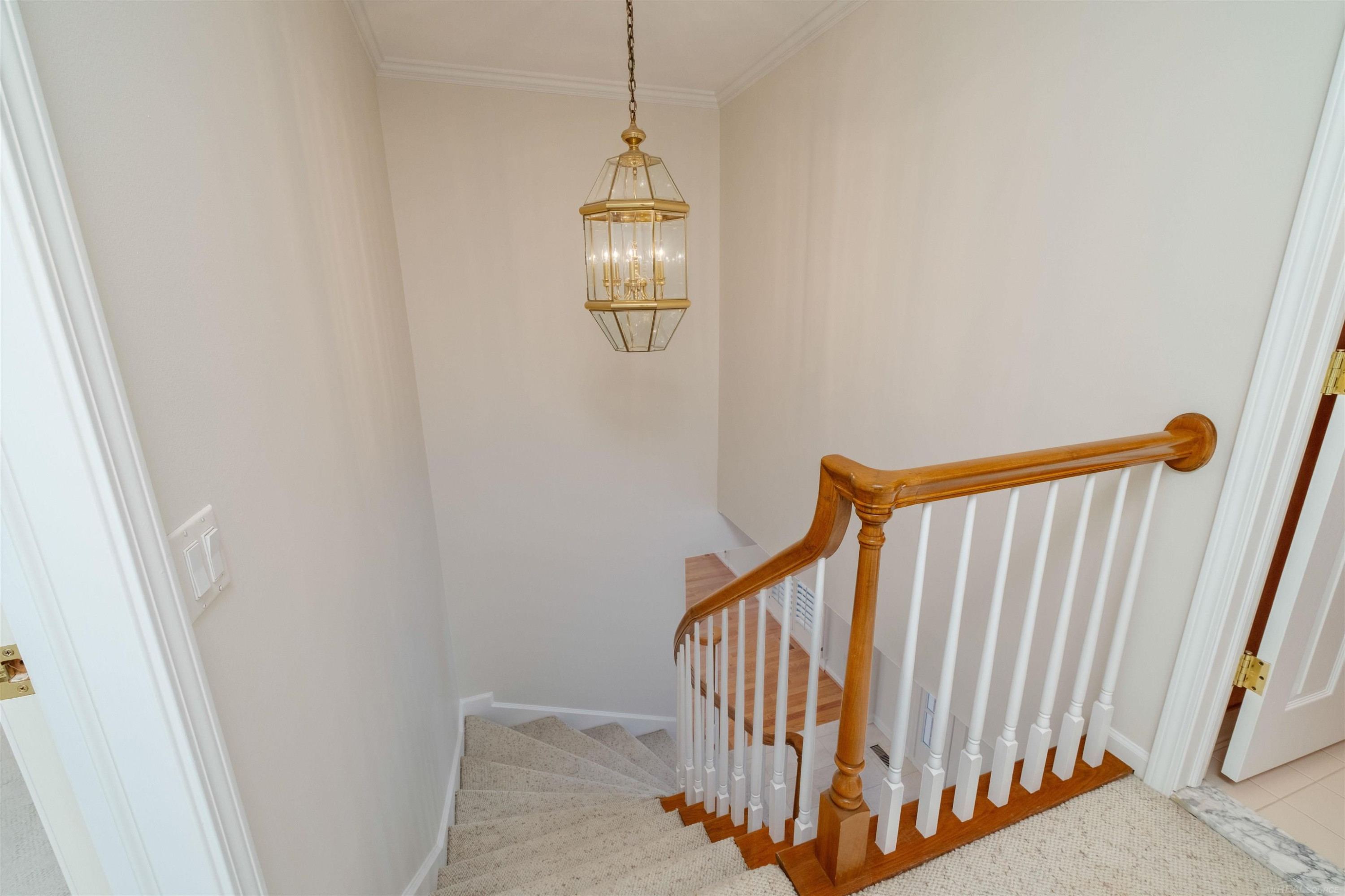 926 Lochmoor Place, Grosse Pointe Woods, MI 48236 — Photo 27