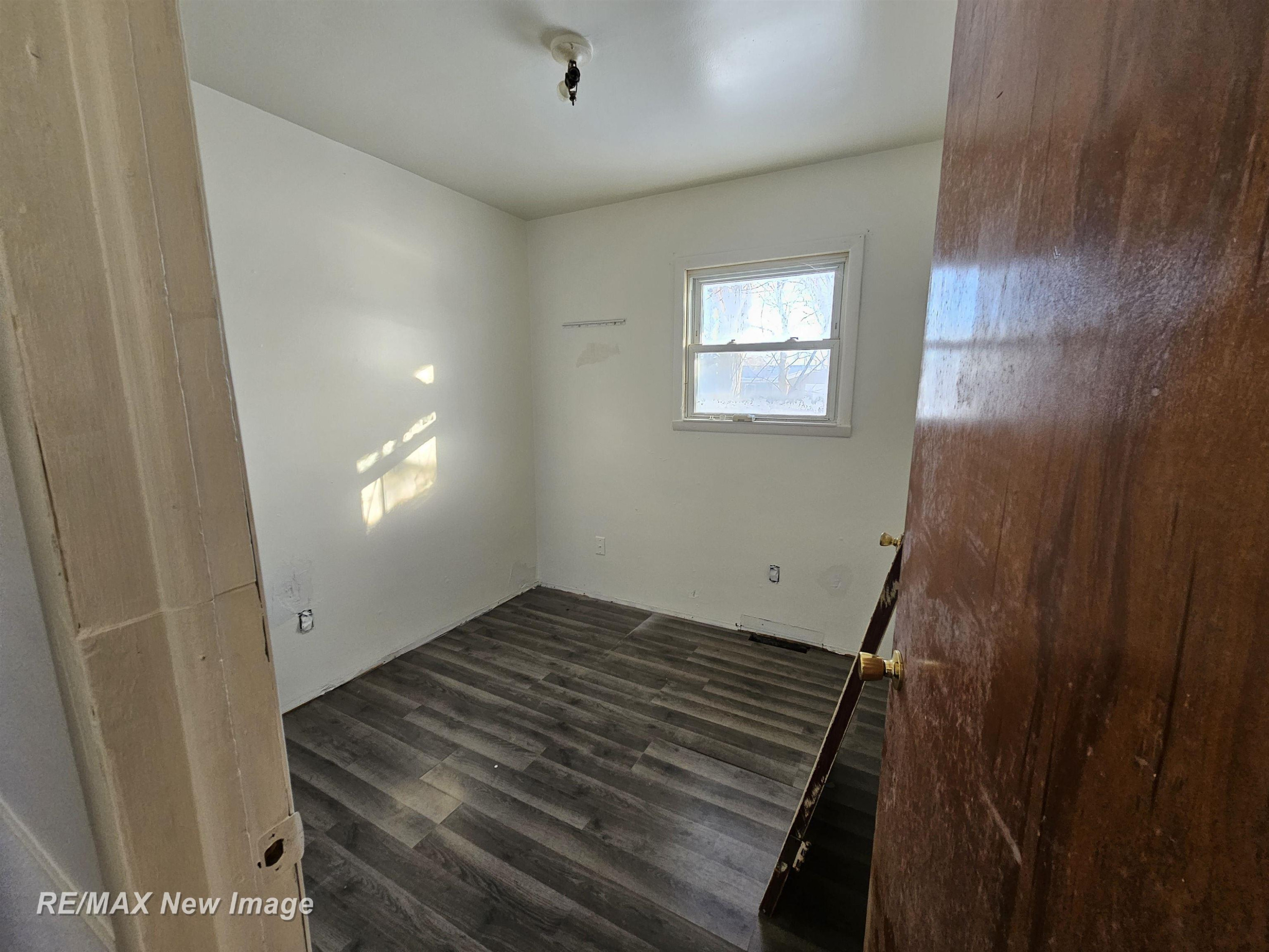 1726 Prospect Street, Saginaw, MI 48601 — Photo 8