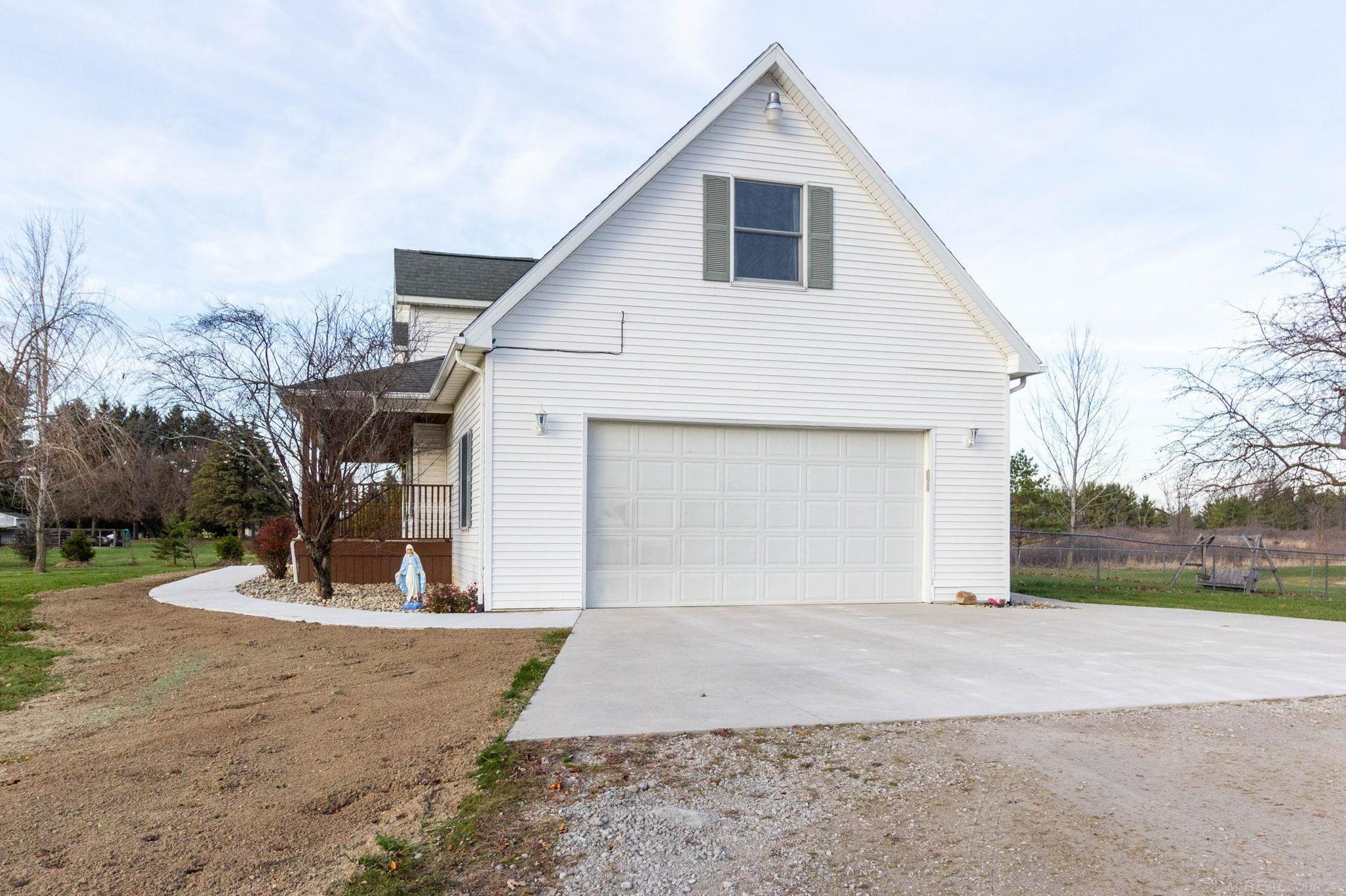 575 Stoddard Road, MI — Photo 39
