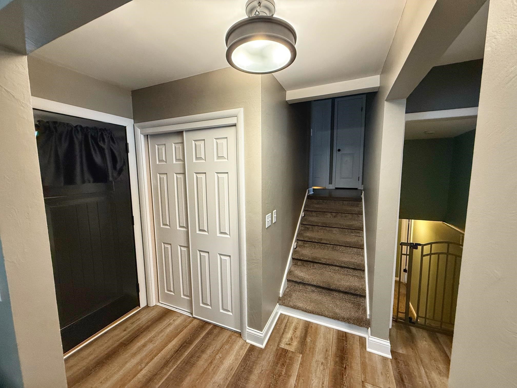 5016 Deland Road, Flushing, MI 48433 — Photo 10