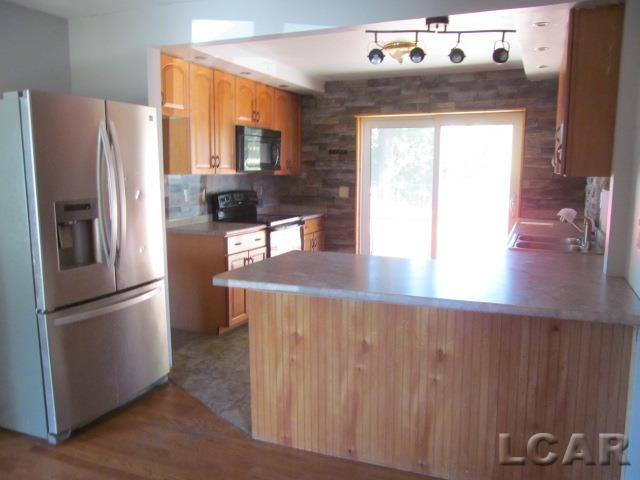 305 N Steer Street, Addison, MI 49220 — Photo 2