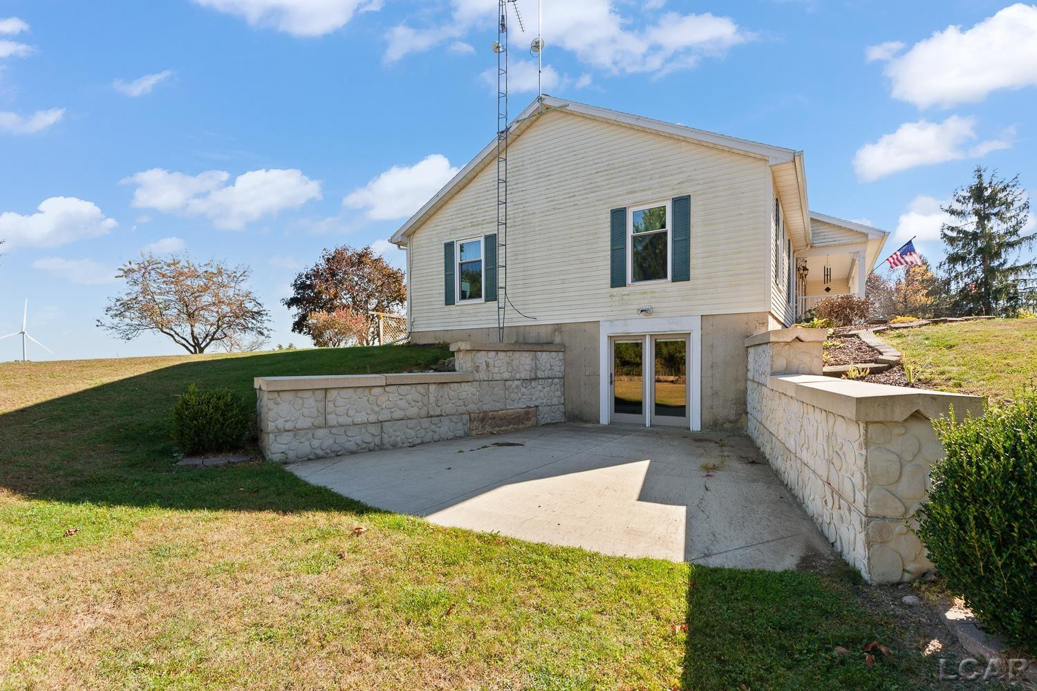 2251 N Waldron Drive, Pittsford, MI 49271 — Photo 3