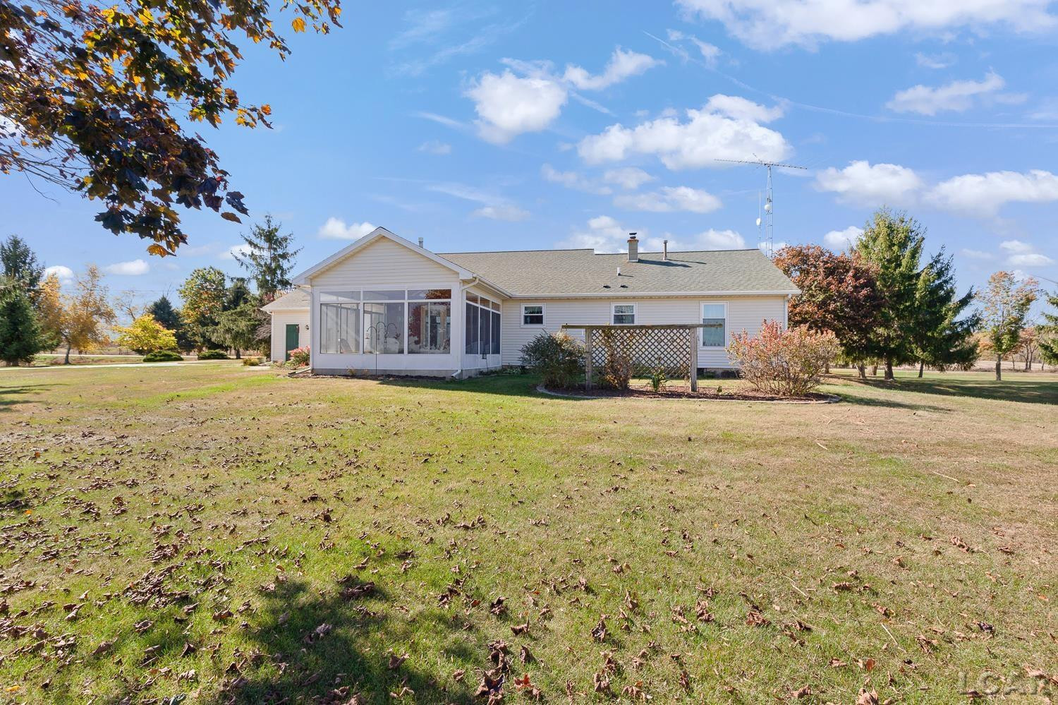 2251 N Waldron Drive, Pittsford, MI 49271 — Photo 6