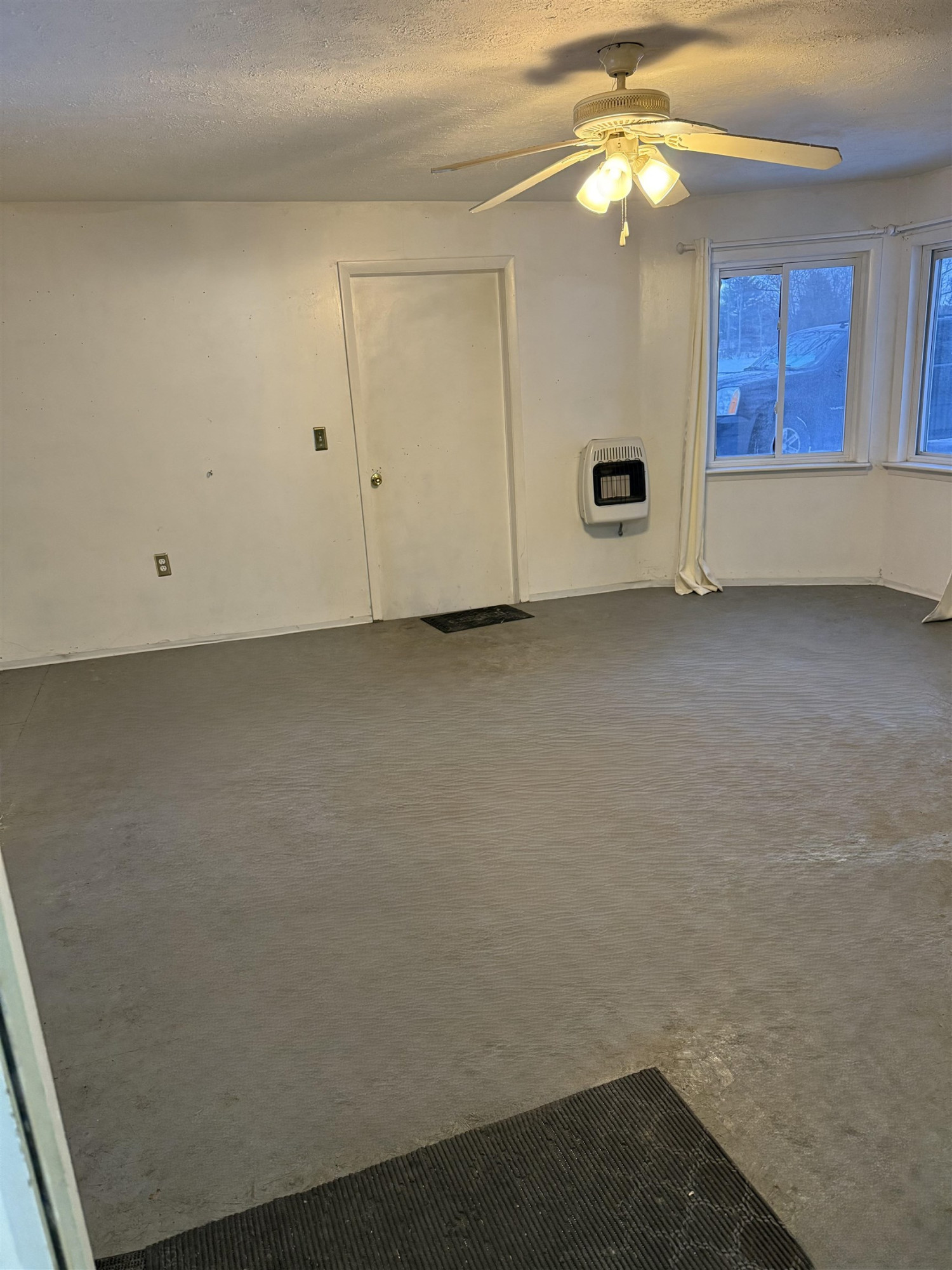 704 Isham Street, Owosso, MI 48867 — Photo 11