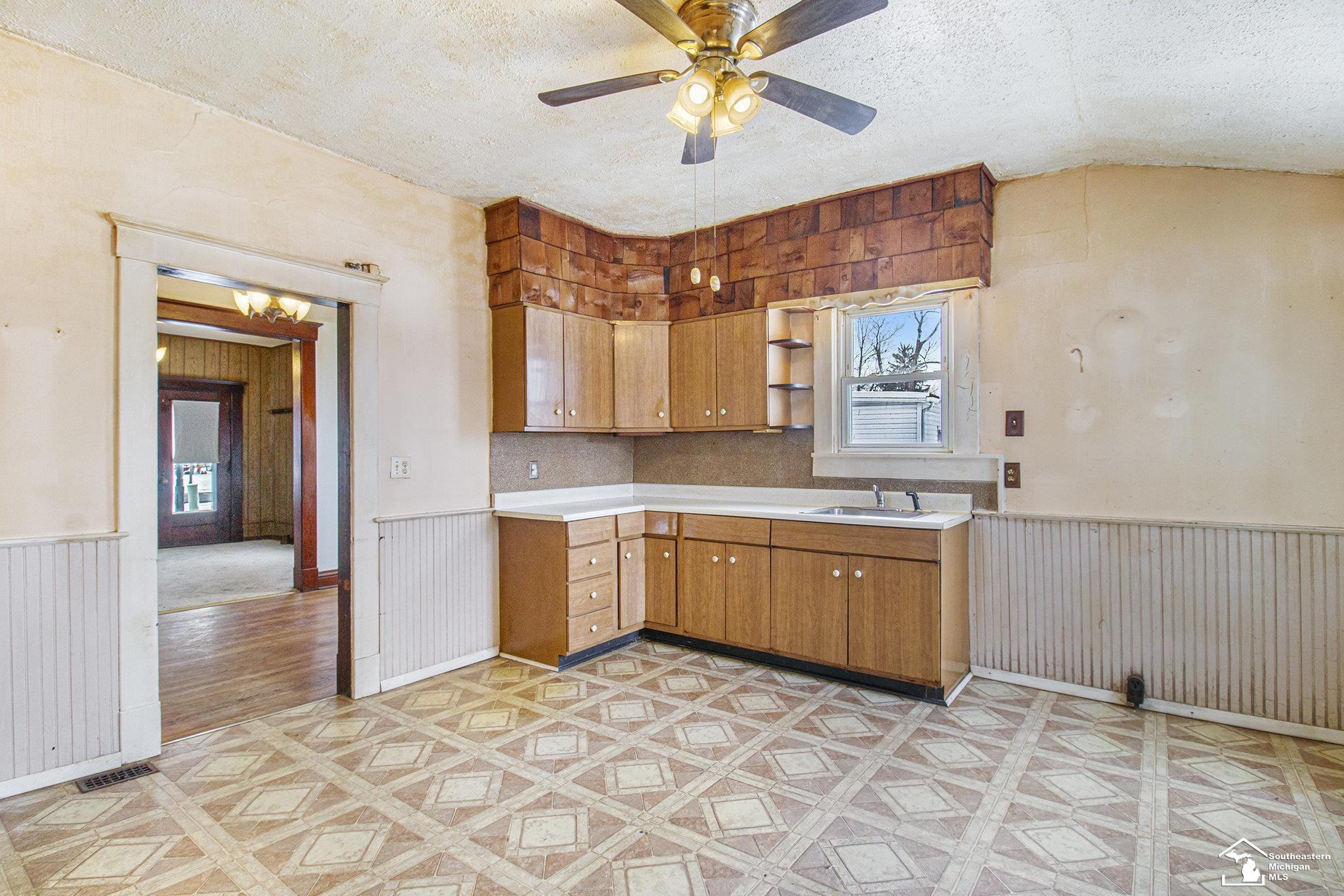 279 Riley Street, Dundee, MI 48131 — Photo 8