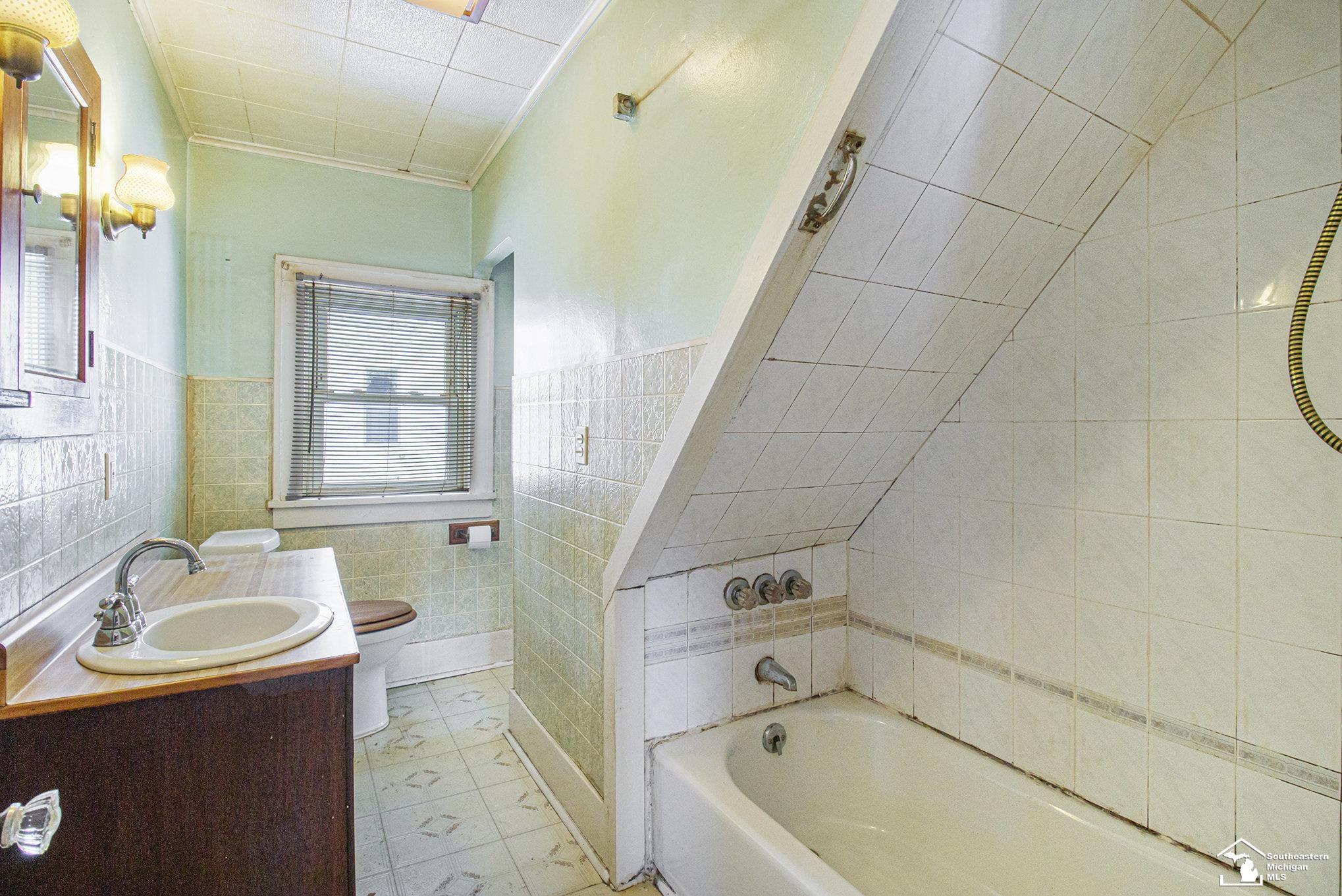 279 Riley Street, Dundee, MI 48131 — Photo 17