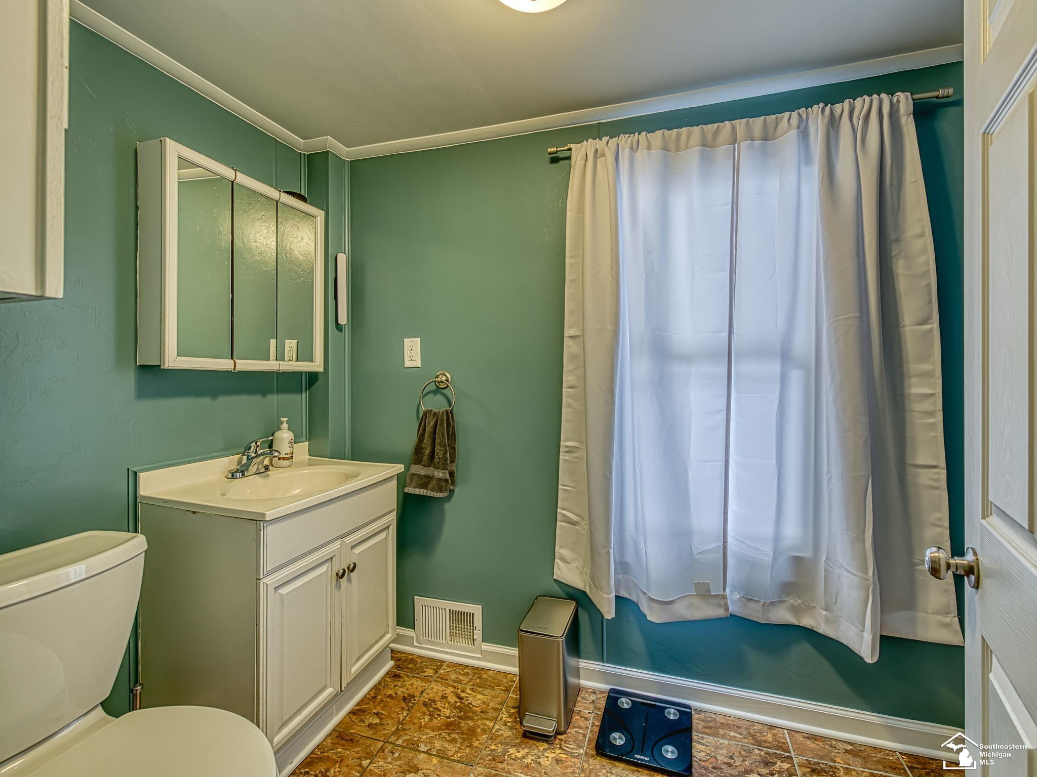 196 E Walnut Street, Petersburg, MI 49270 — Photo 15
