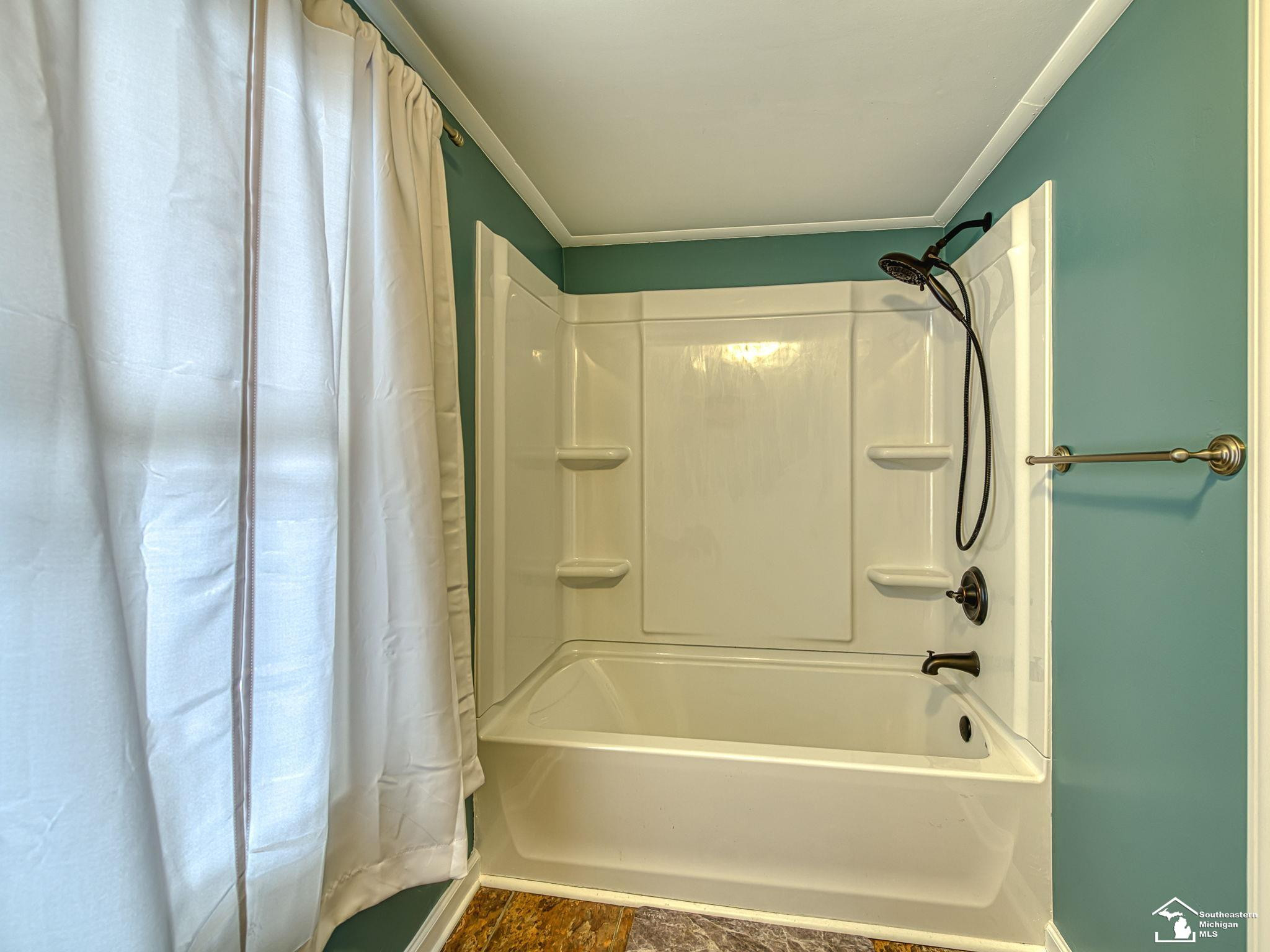 196 E Walnut Street, Petersburg, MI 49270 — Photo 16