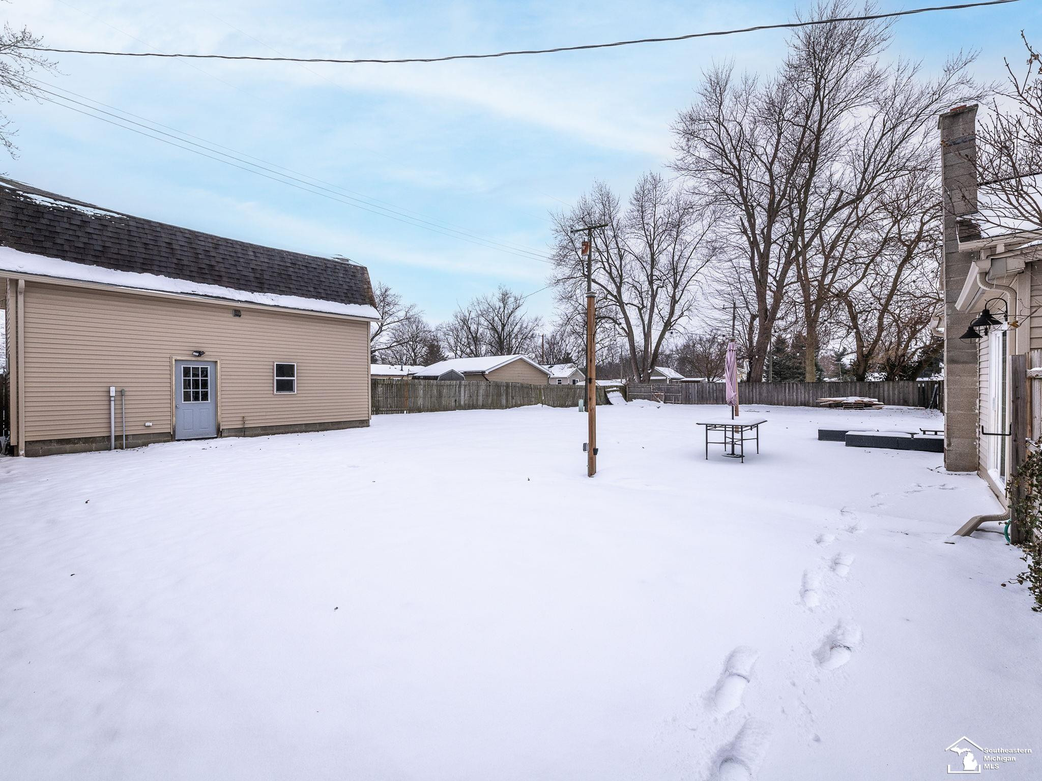 196 E Walnut Street, Petersburg, MI 49270 — Photo 26