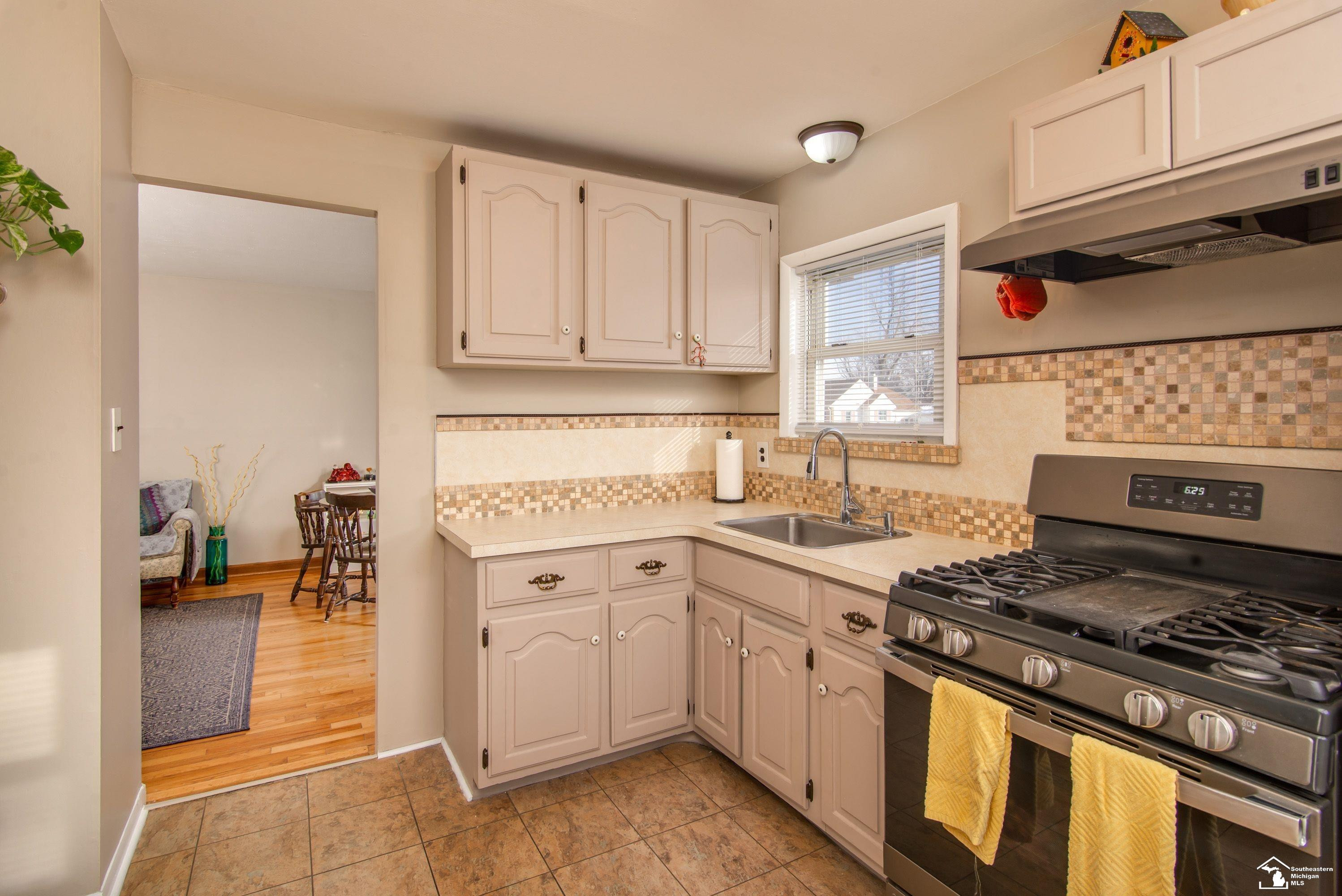 18082 Ray Street, Riverview, MI 48193 — Photo 12