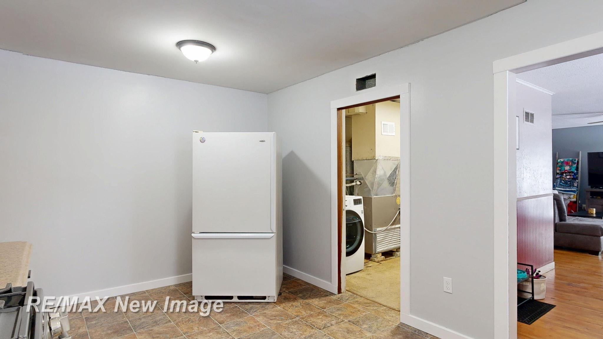 512 Eden Street, Saint Louis, MI 48880 — Photo 13