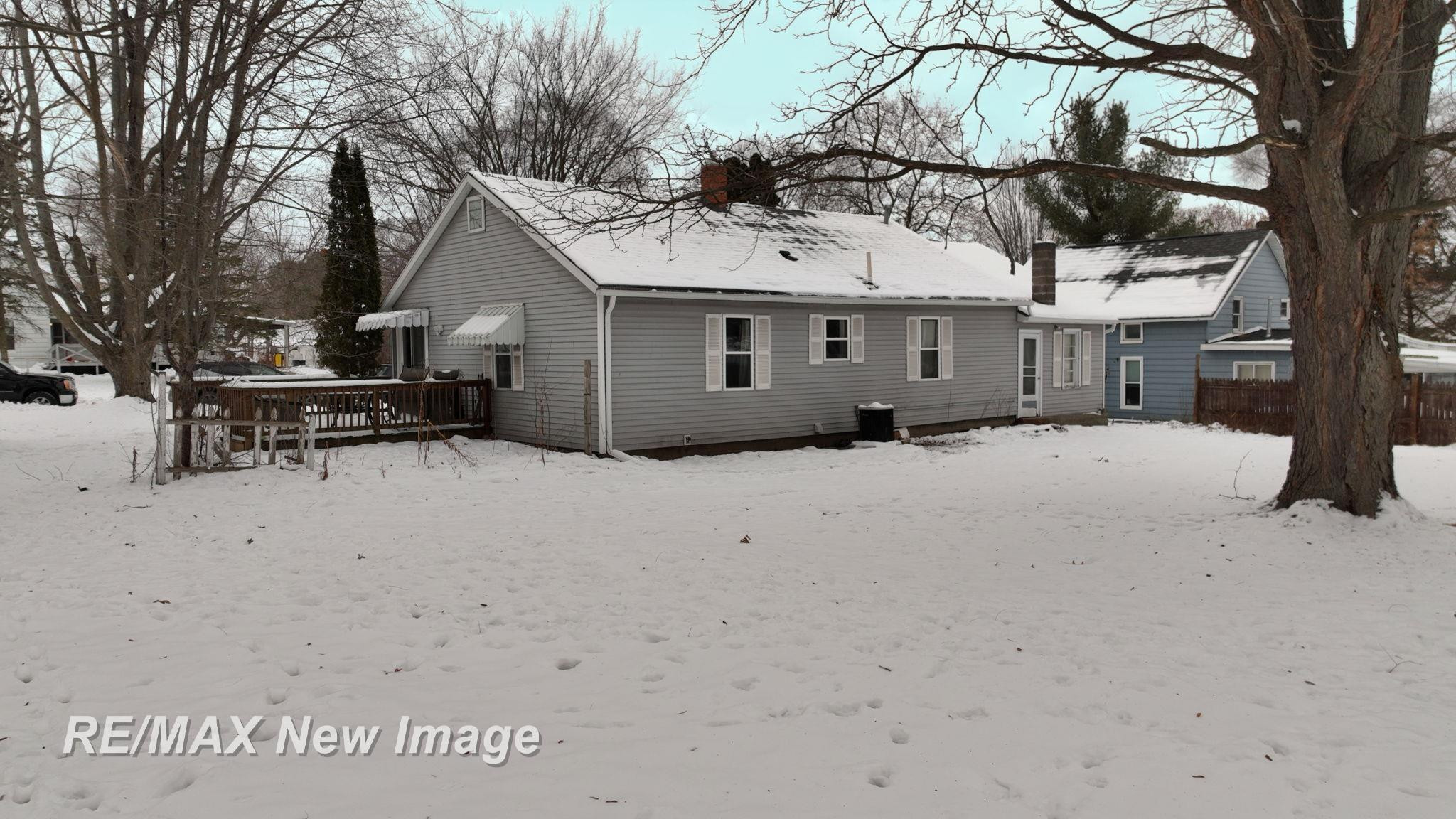 512 Eden Street, Saint Louis, MI 48880 — Photo 24