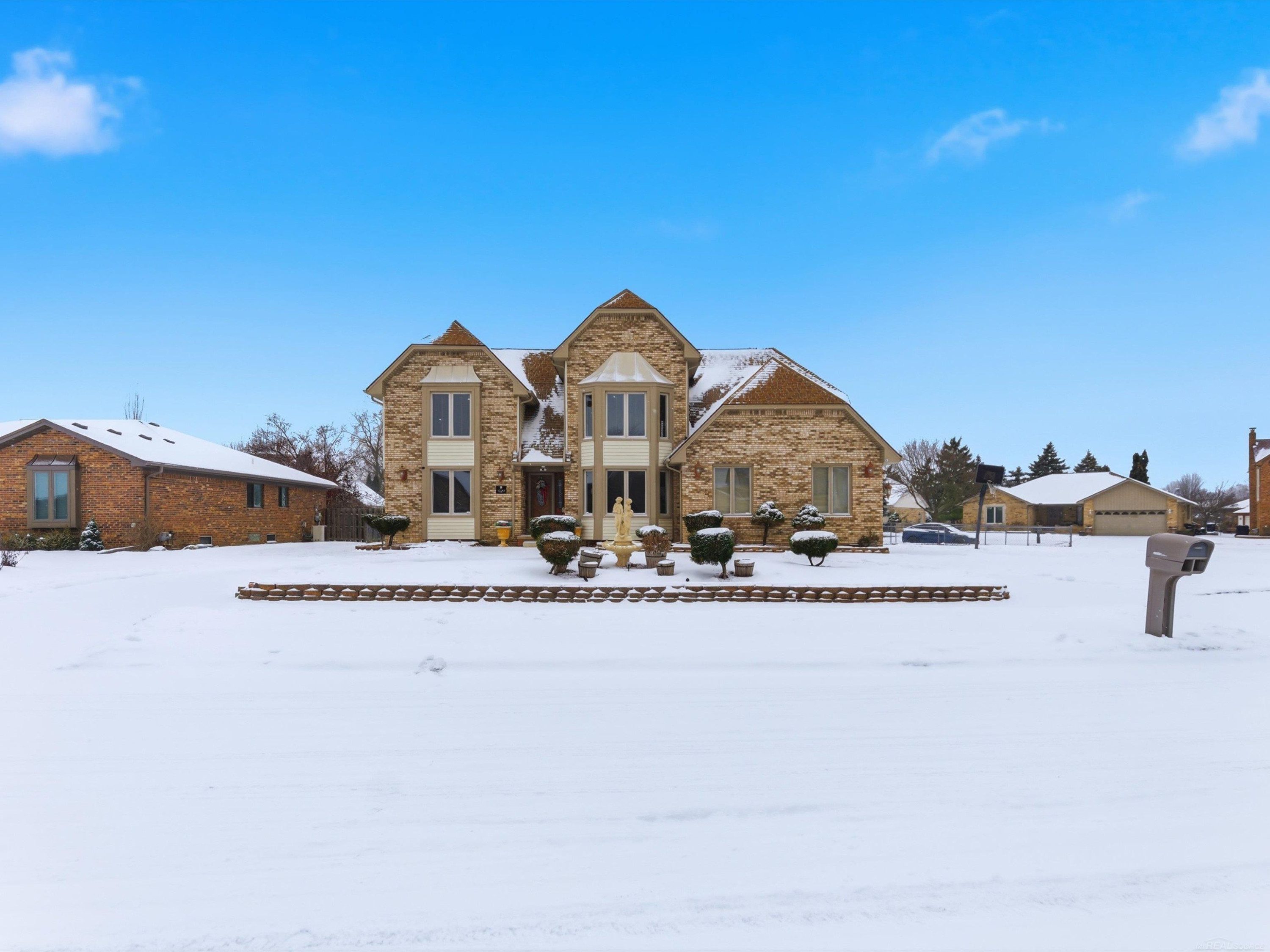 40393 FORDWICH Drive, Sterling, MI 48310 — Photo 4