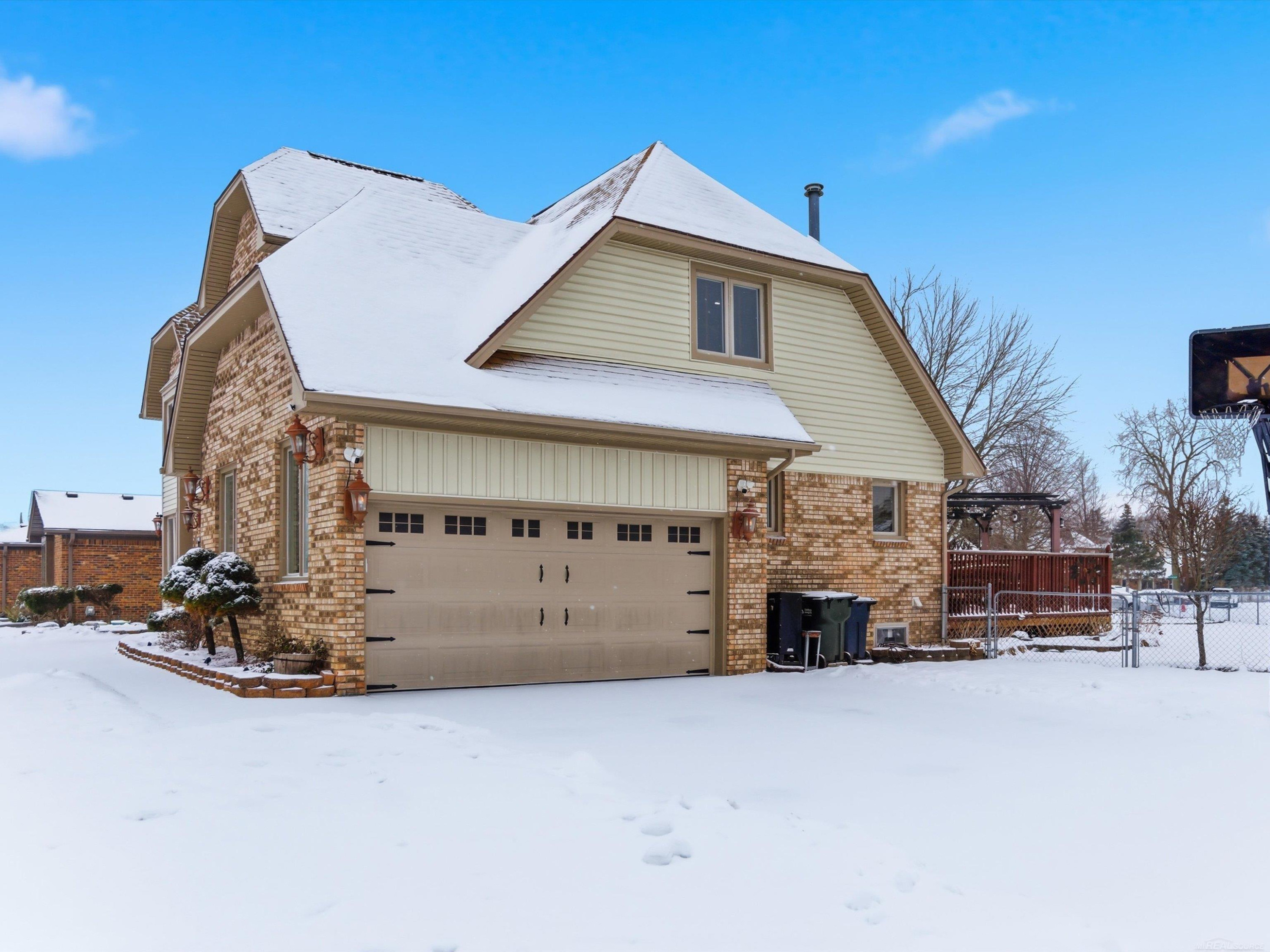 40393 FORDWICH Drive, Sterling, MI 48310 — Photo 5