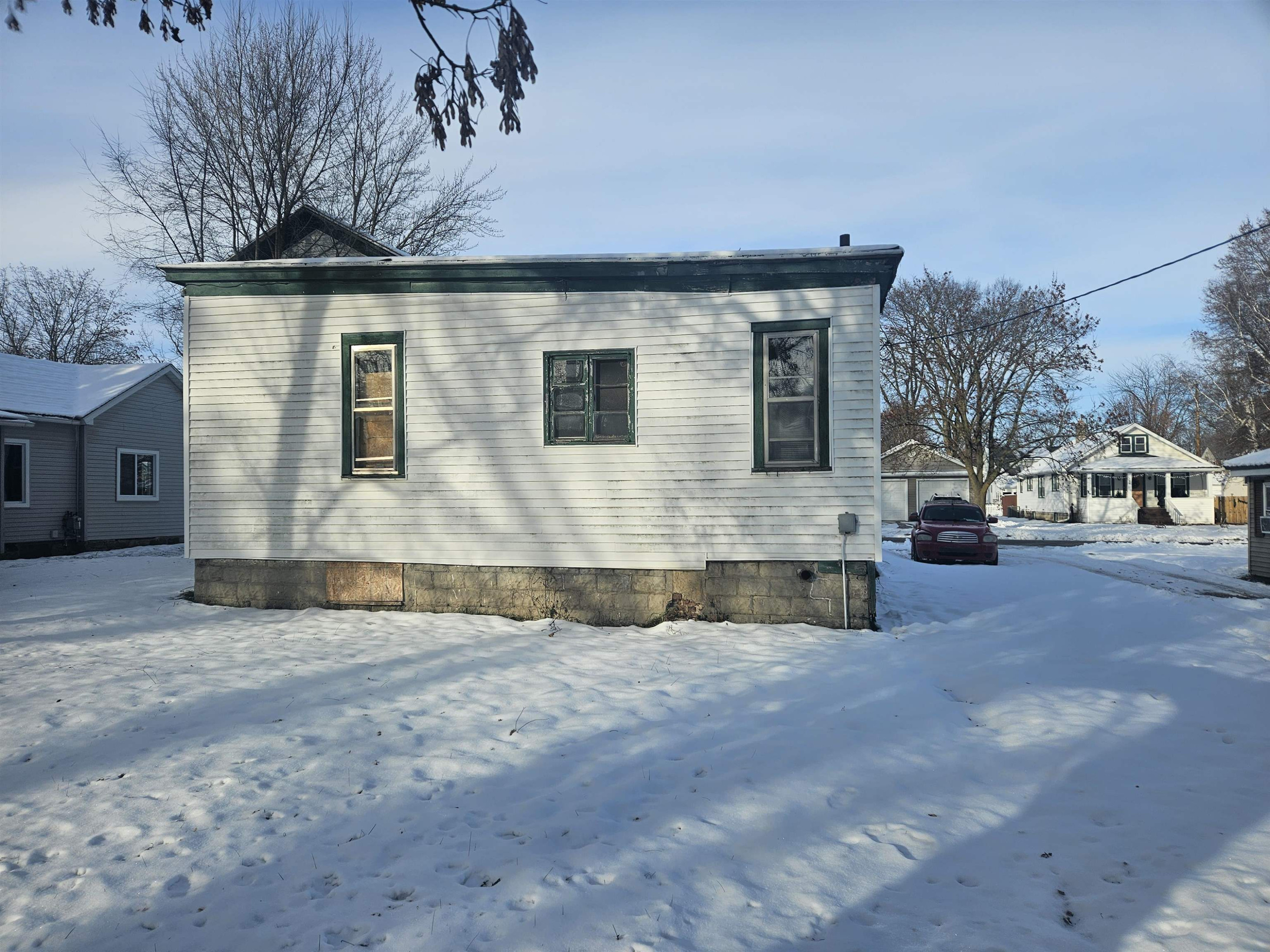 322 Wells Street, Caro, MI 48723 — Photo 2