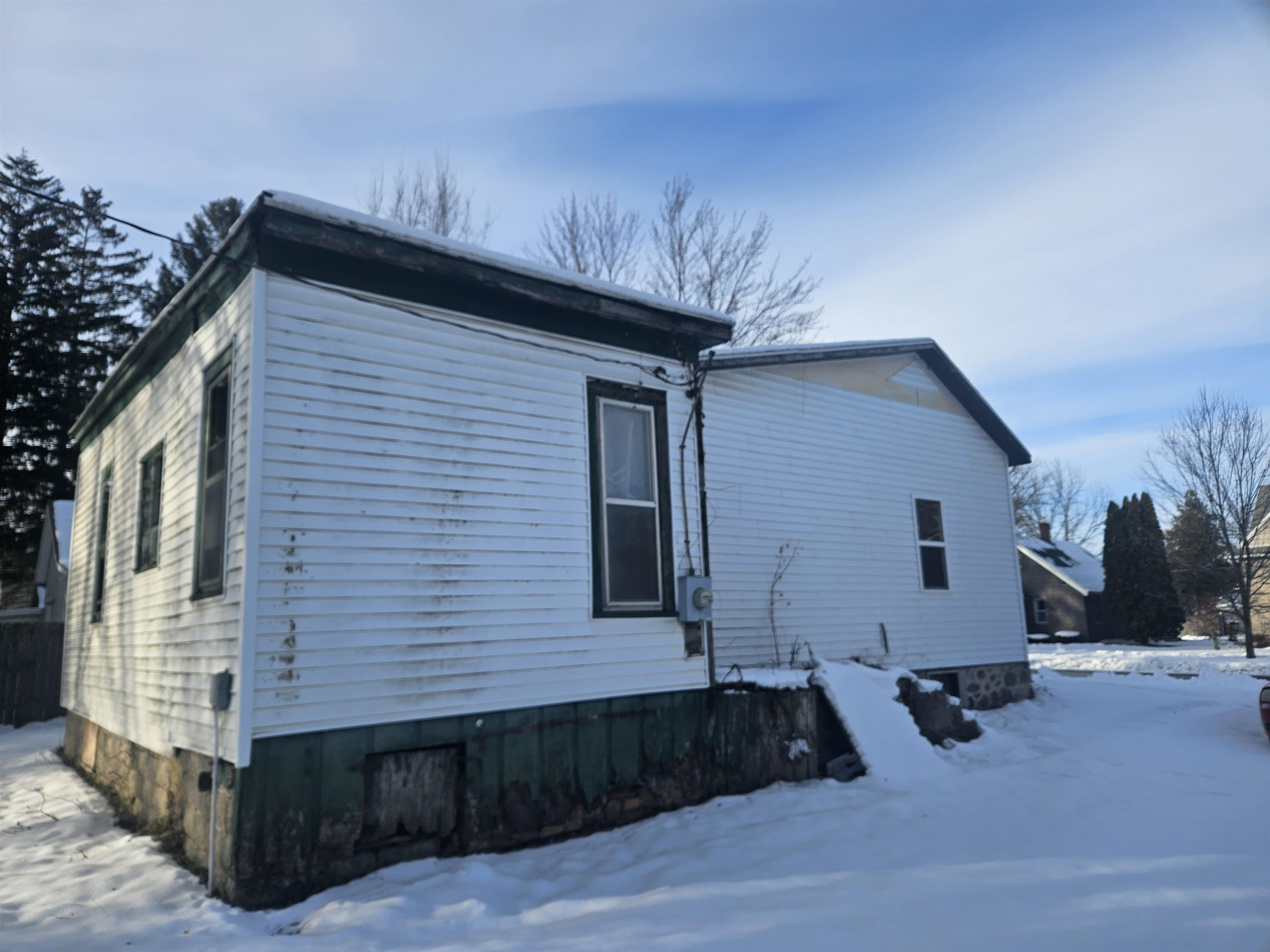 322 Wells Street, Caro, MI 48723 — Photo 9