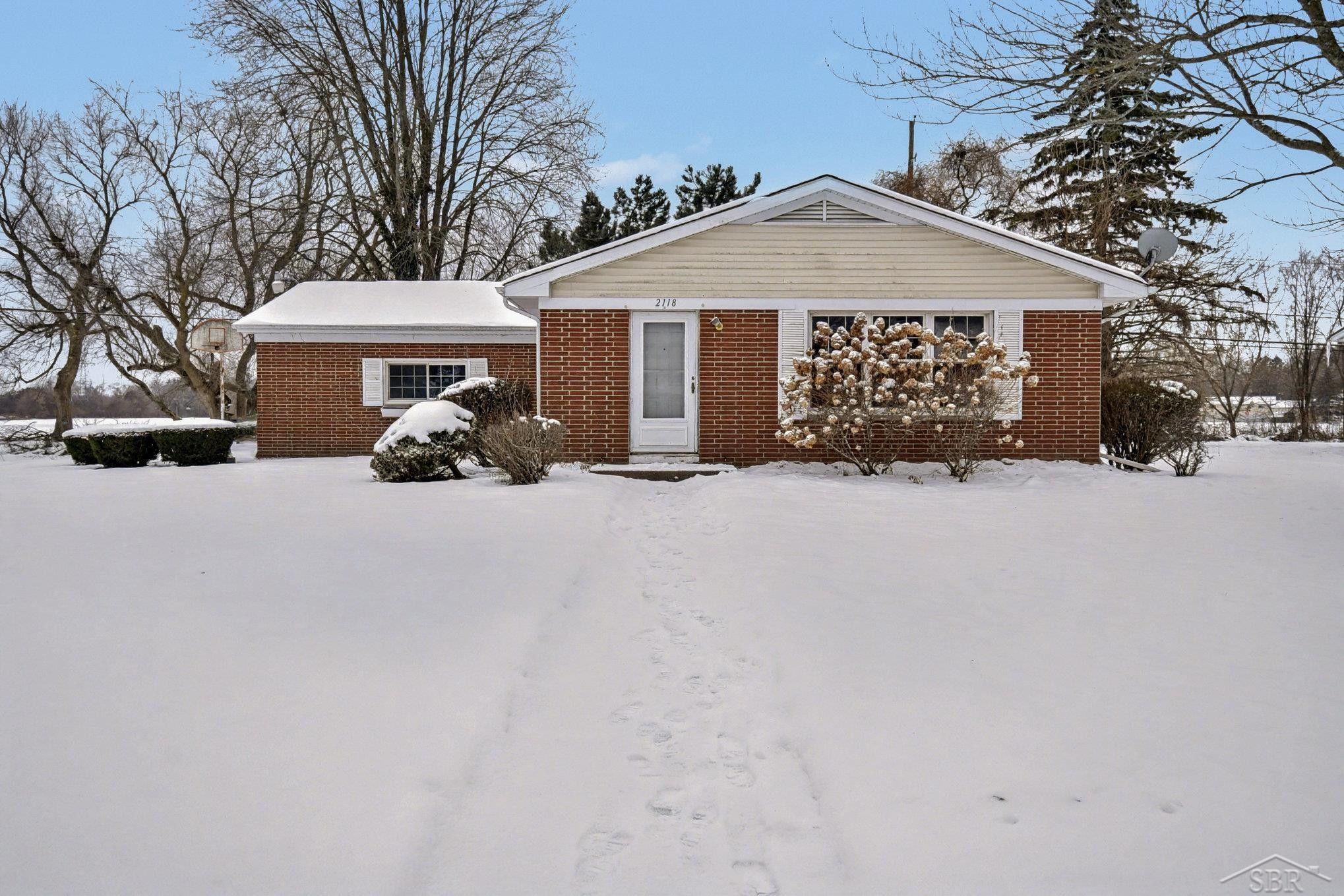 2118 Finch Drive, Saginaw, MI 48601 — Photo 2