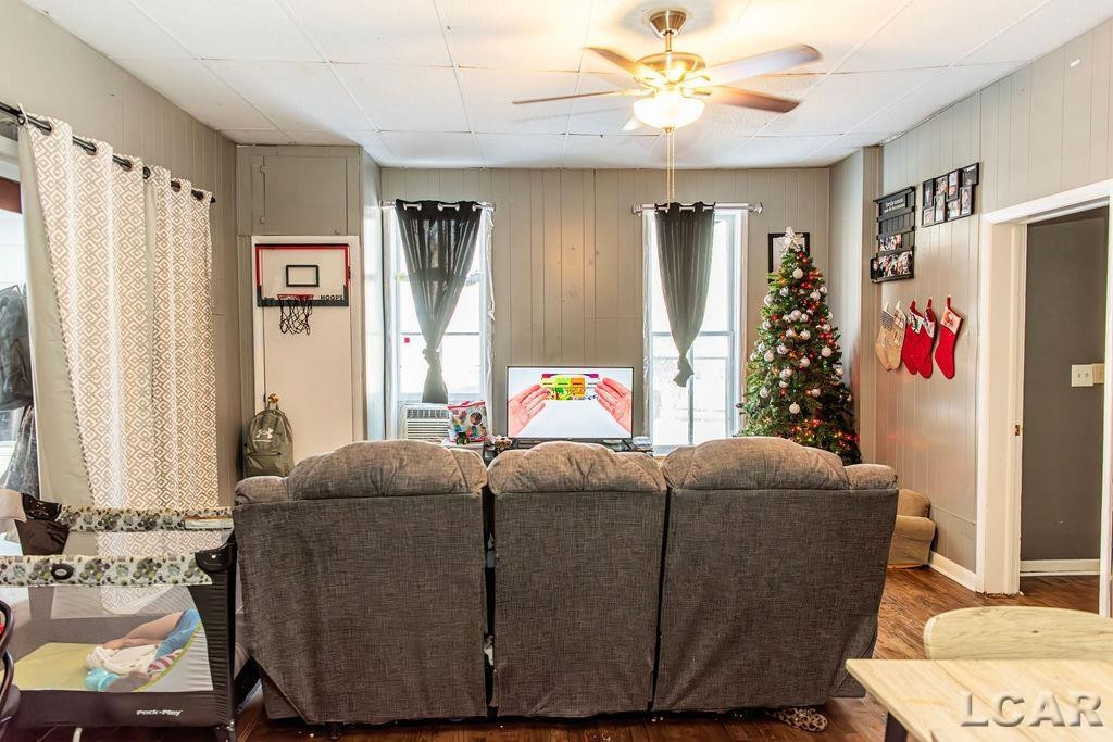 324 Railroad Street, Hudson, MI 49247 — Photo 23