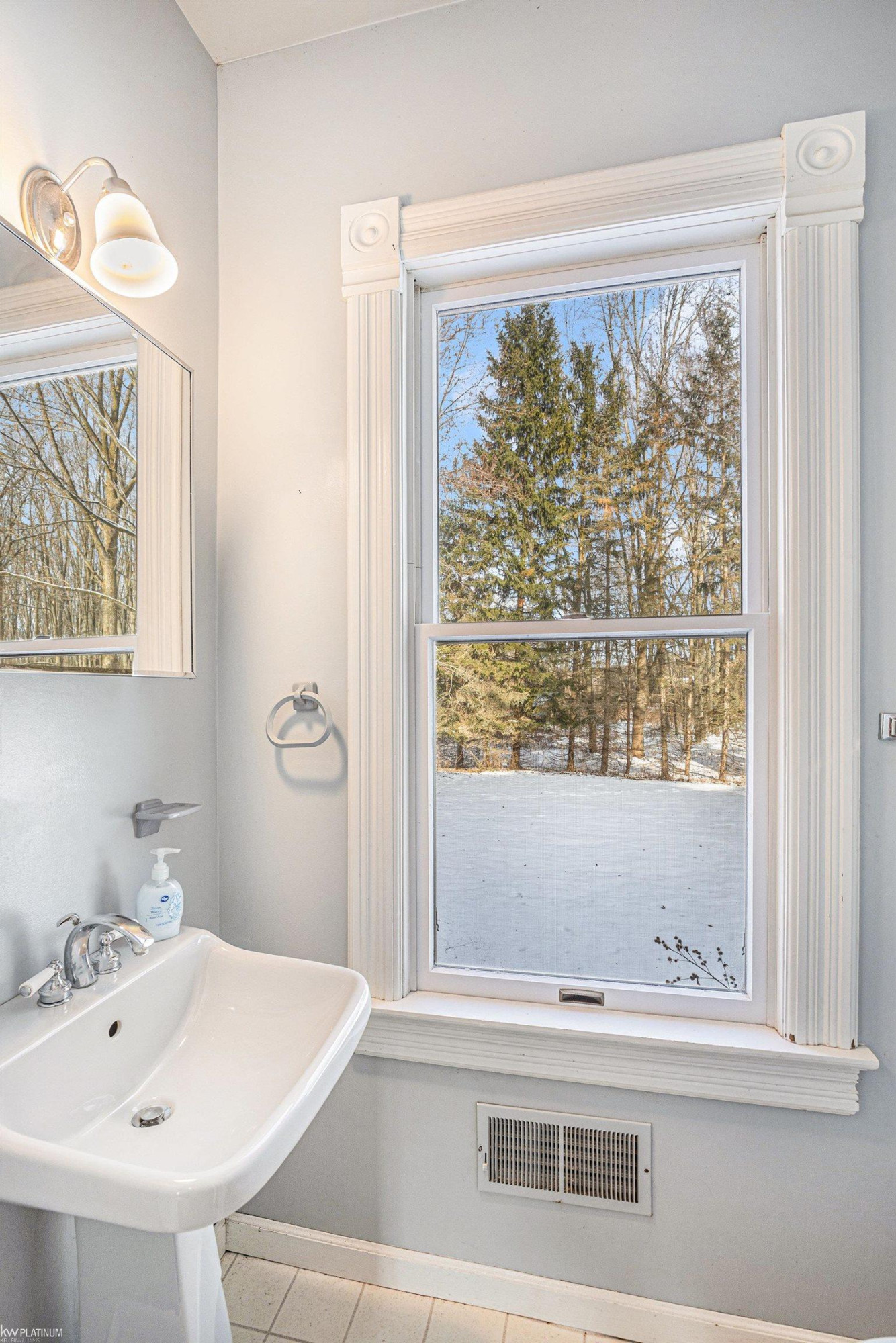 8142 Mason Road, MI 48097 — Photo 14