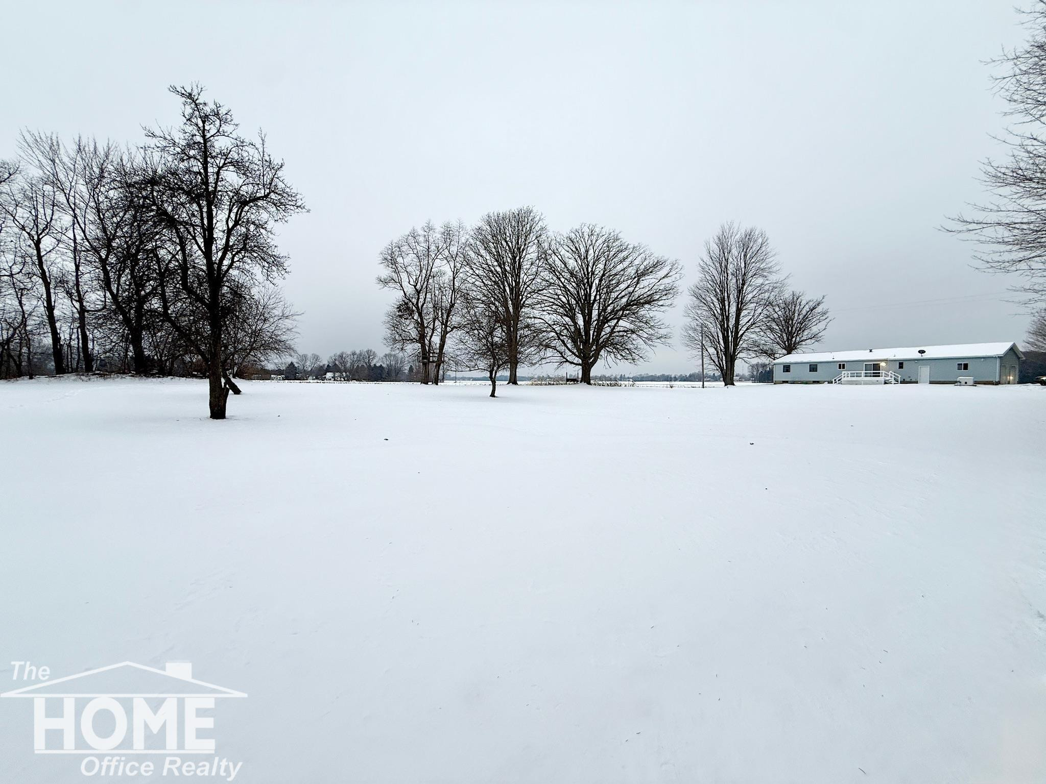 2401 W Beard Road, Perry, MI 48872 — Photo 2