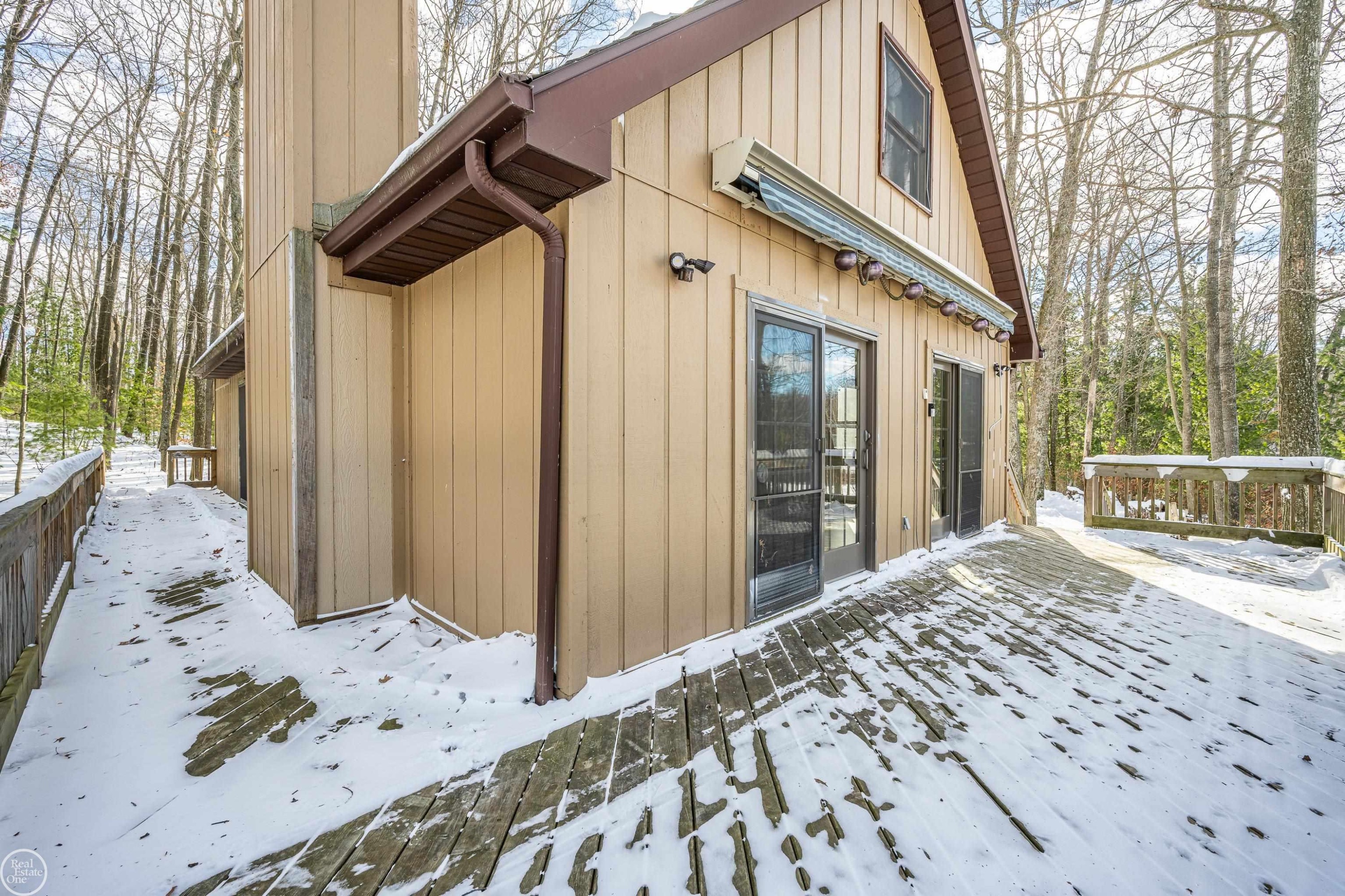 5503 Andrew Street, Harrison, MI 48625 — Photo 35