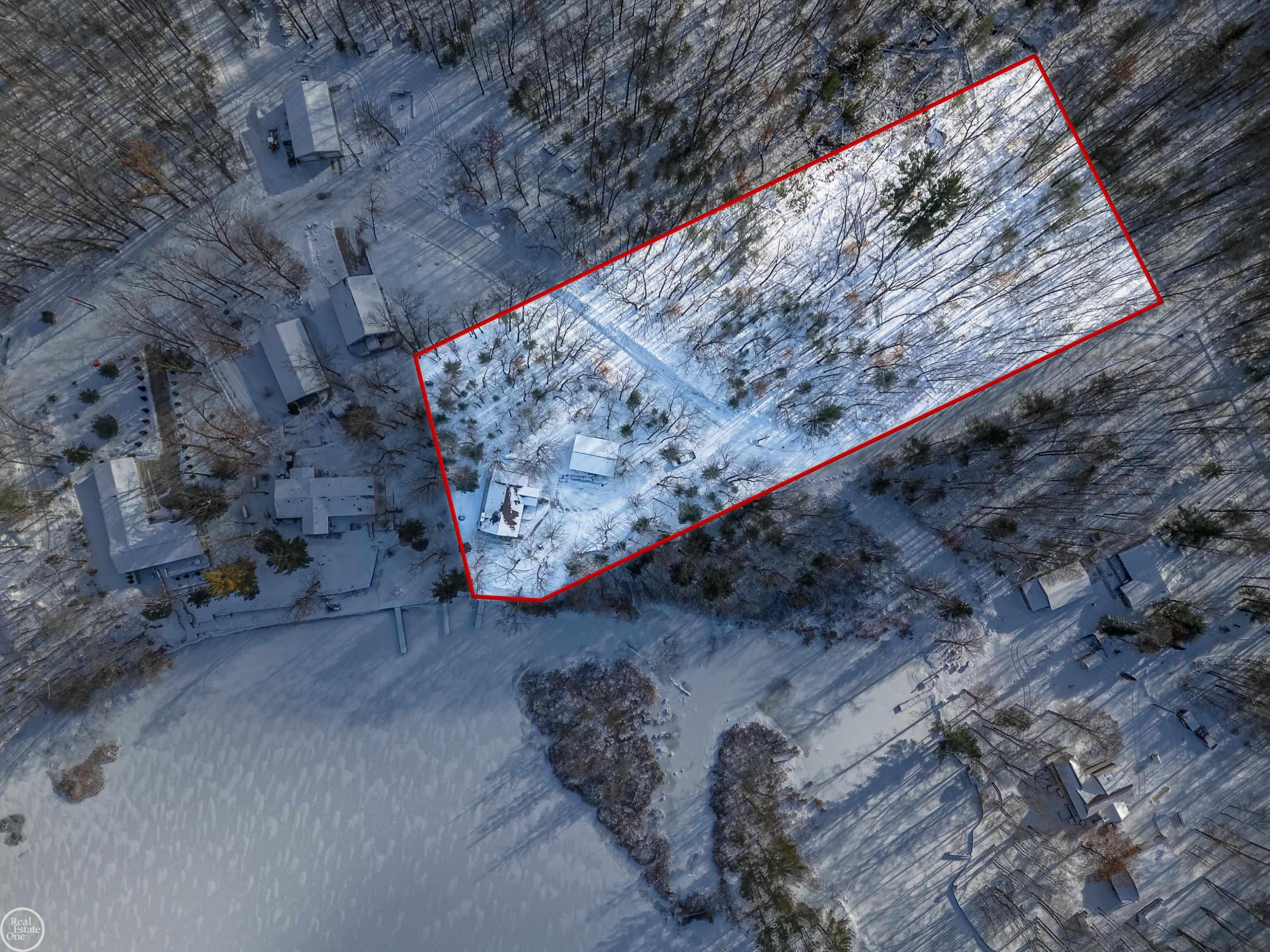 5503 Andrew Street, Harrison, MI 48625 — Photo 44