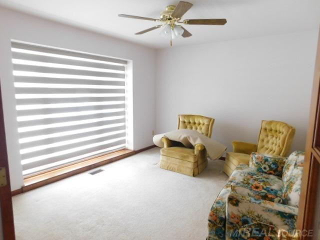 48515 Hidden Oaks Lane, Shelby, MI 48317 — Photo 13